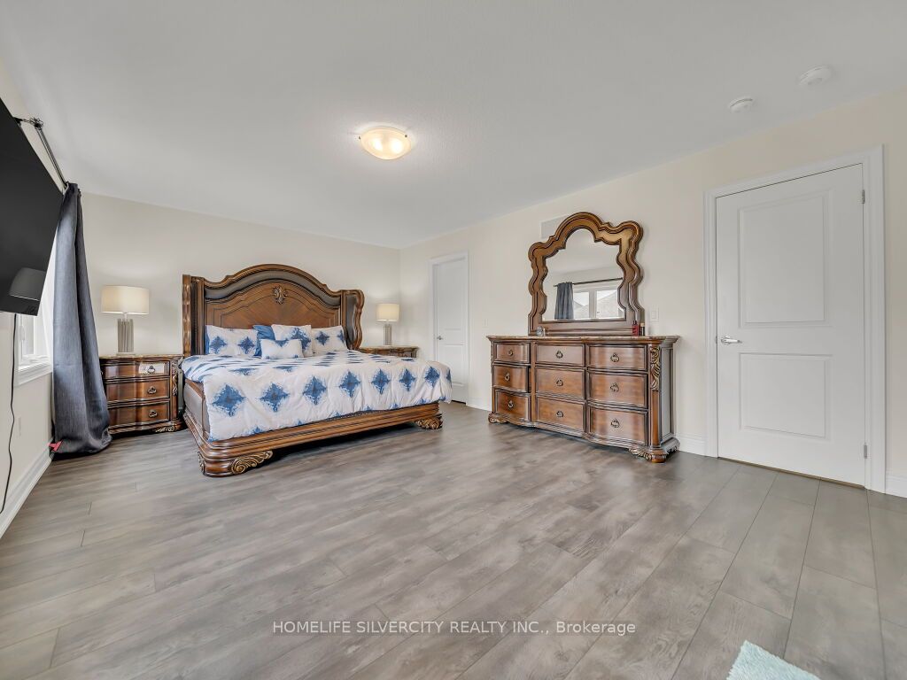 15 Puffin Crescent