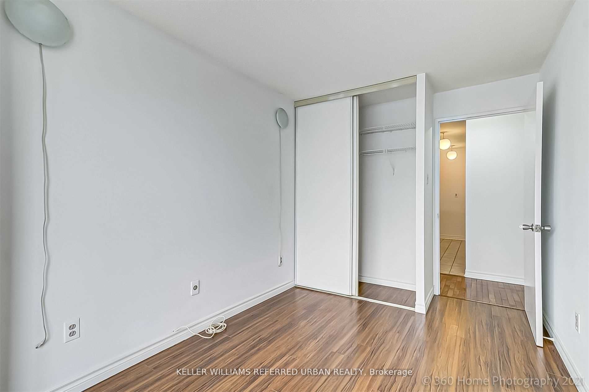4185 Shipp Drive, #211