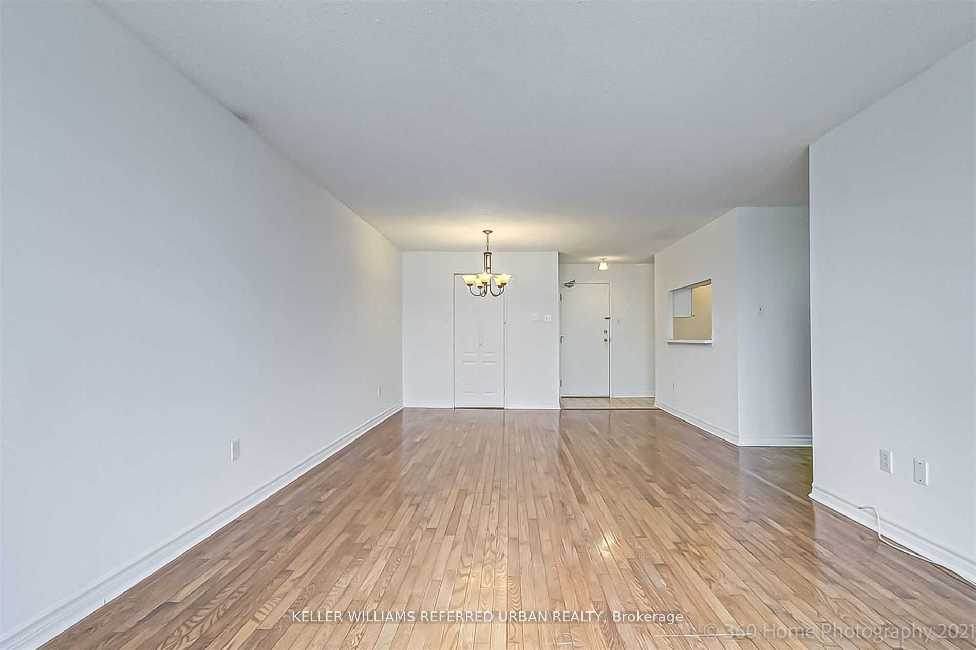 4185 Shipp Drive, #211