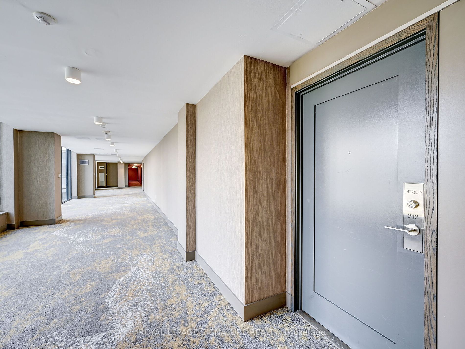 65 Watergarden Drive, #212