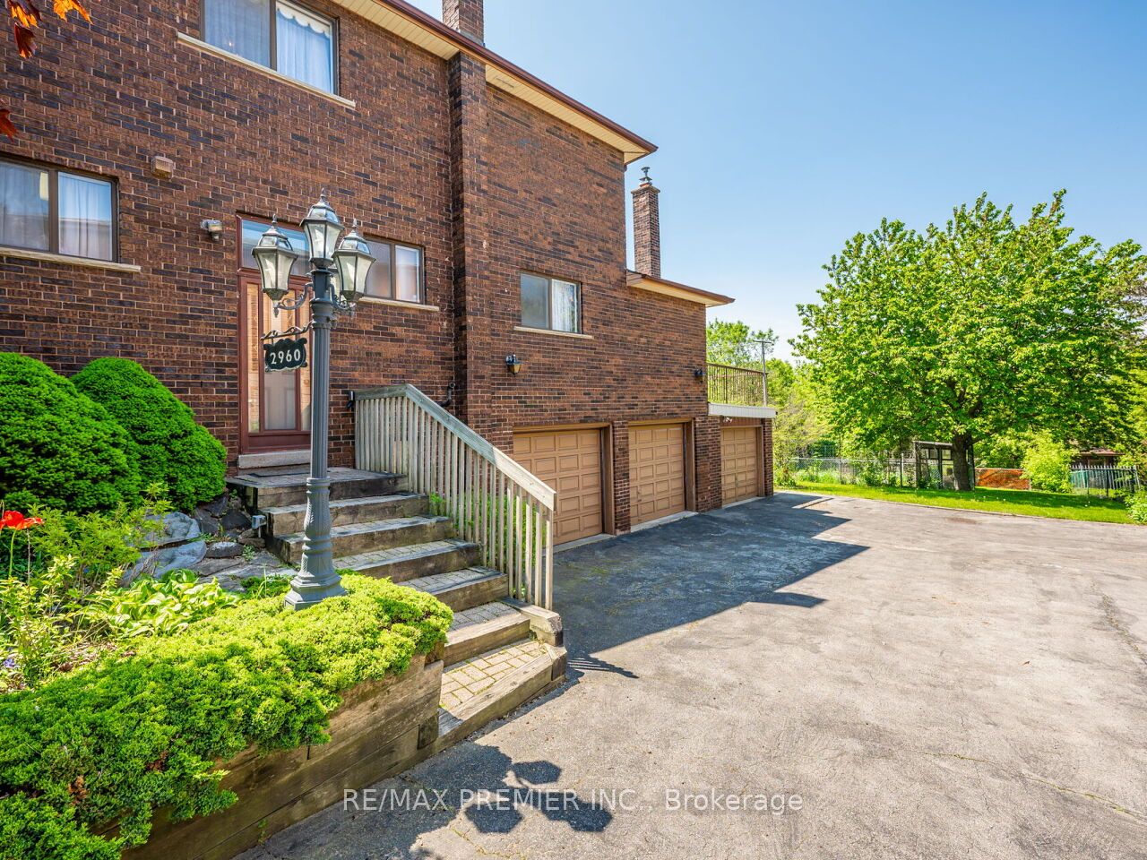 2960 Weston Road