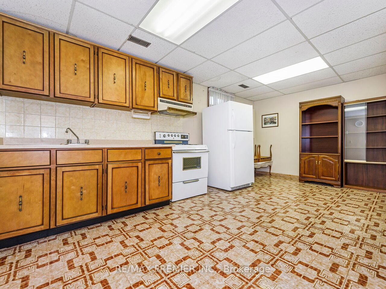 2960 Weston Road
