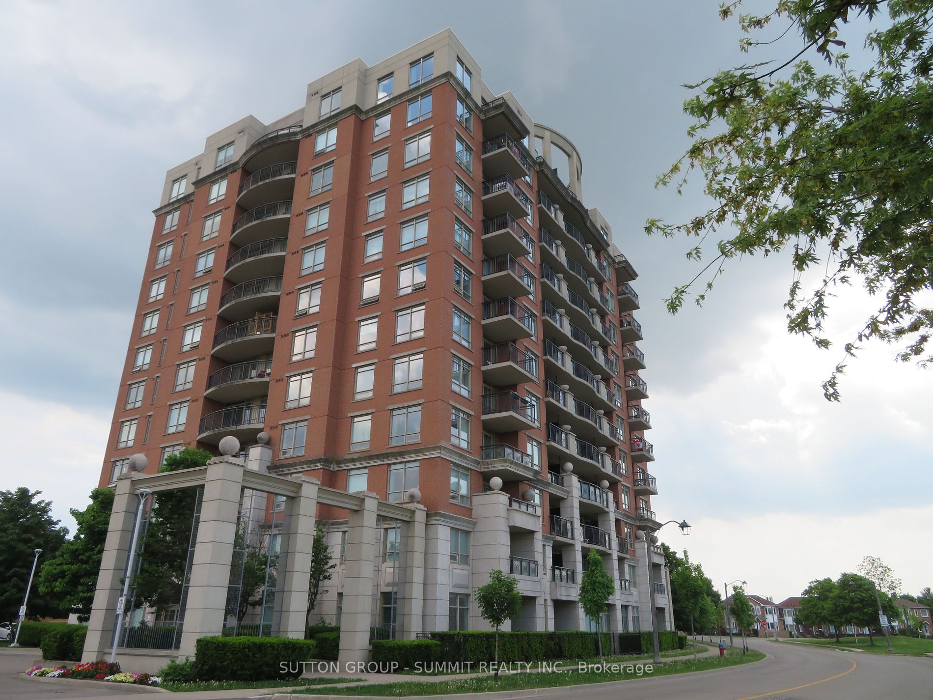 2325 Central Park Drive, #1001