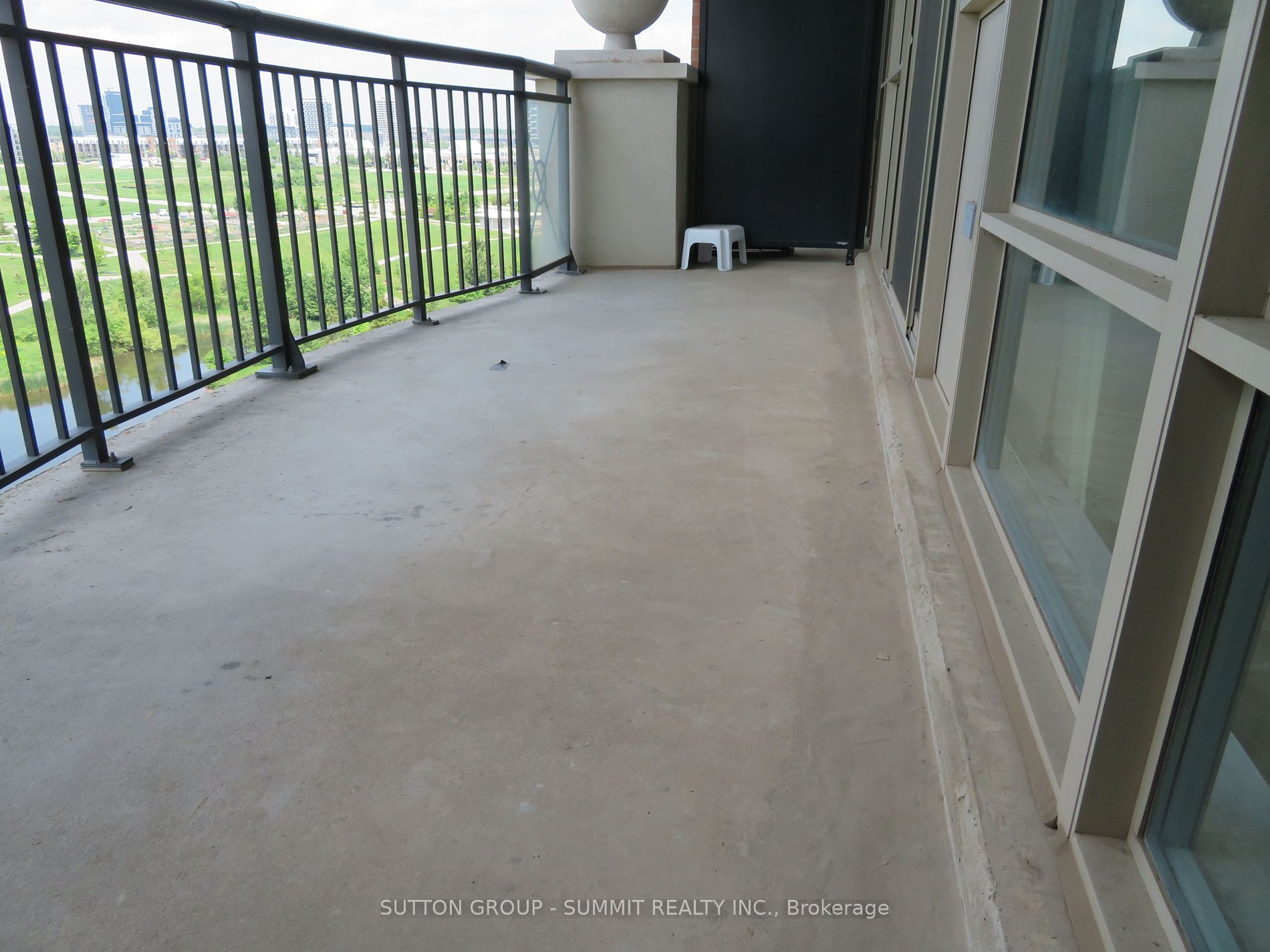 2325 Central Park Drive, #1001