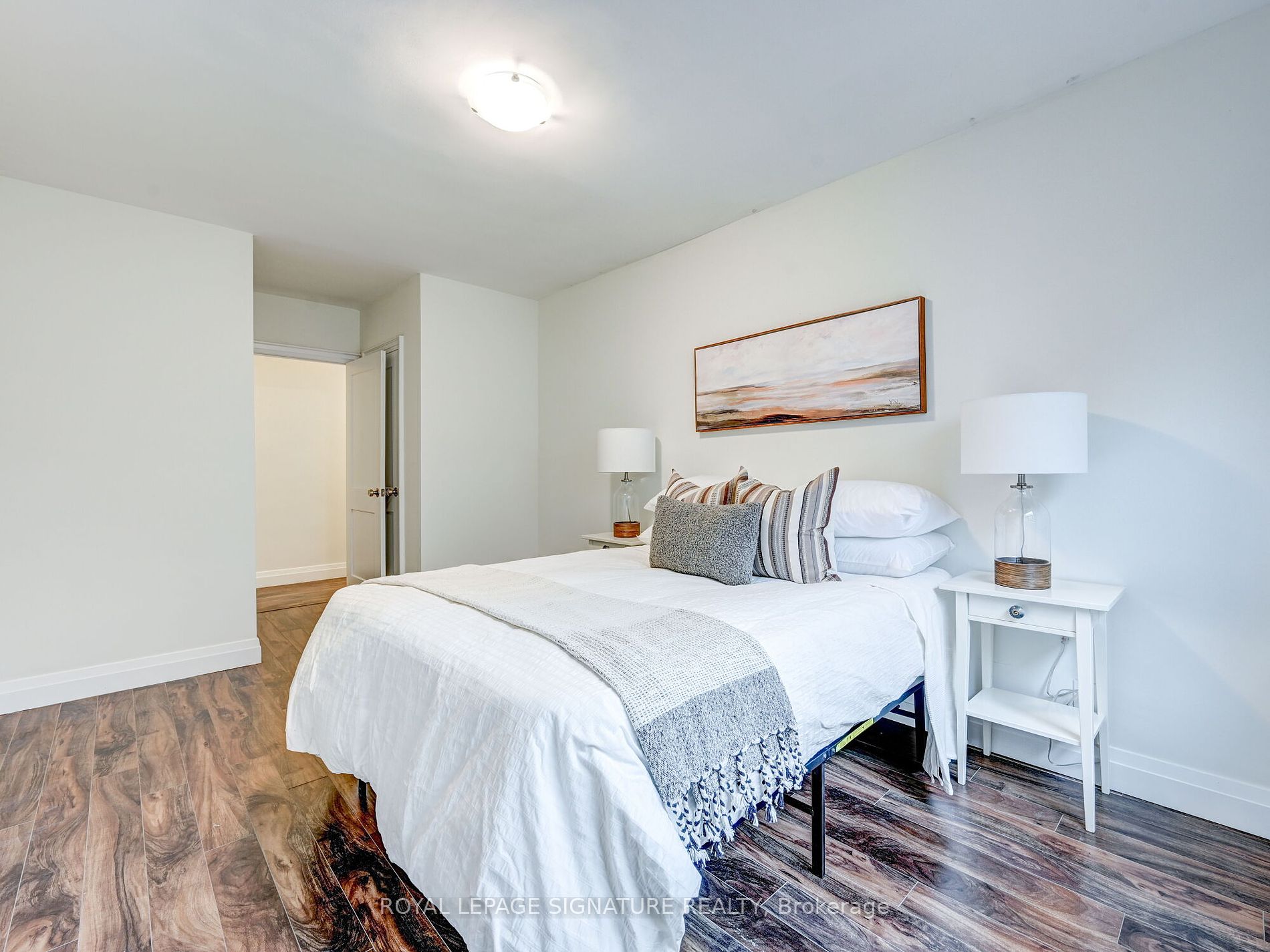 40 Cavell Ave