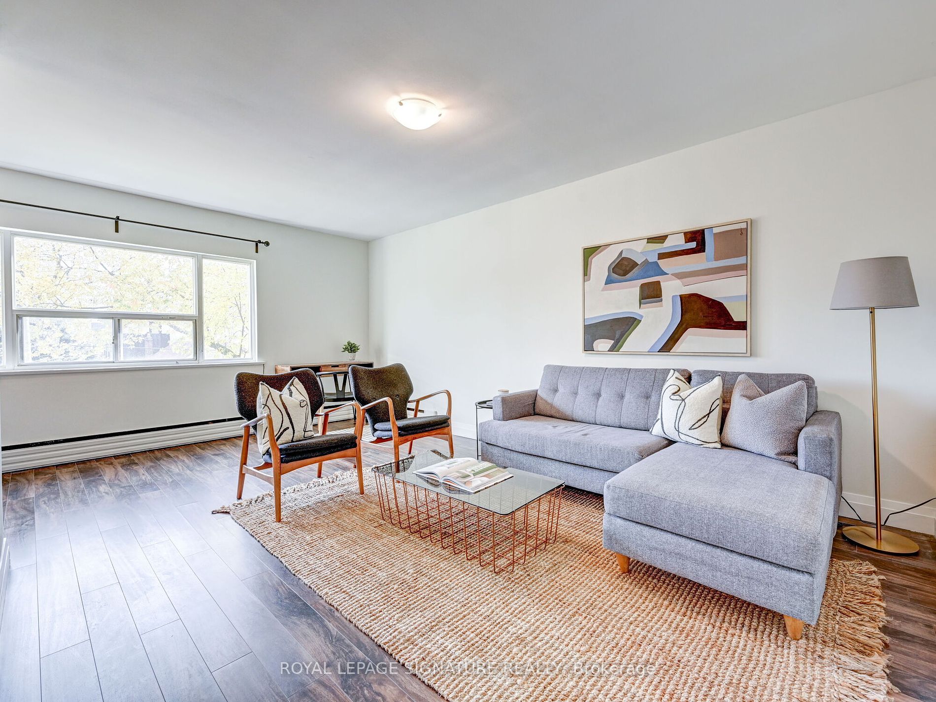40 Cavell Ave
