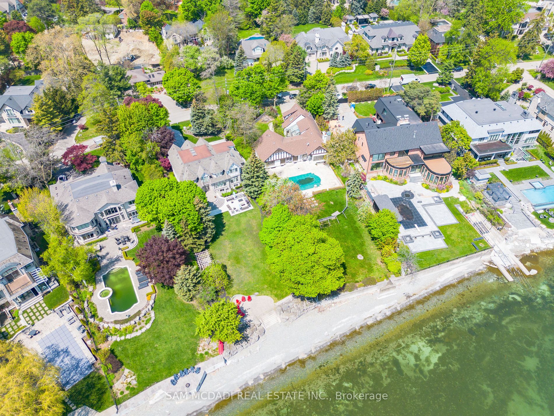 1588 Watersedge Road