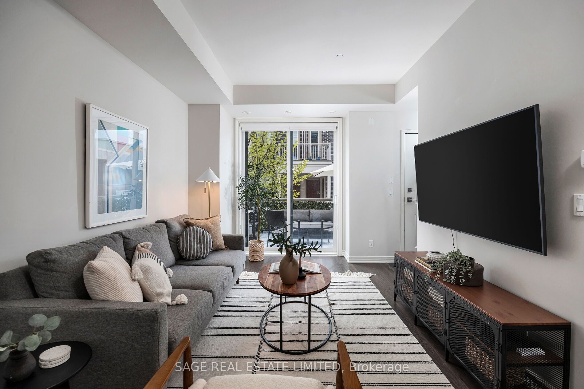 80 Eastwood Park Gardens, #9