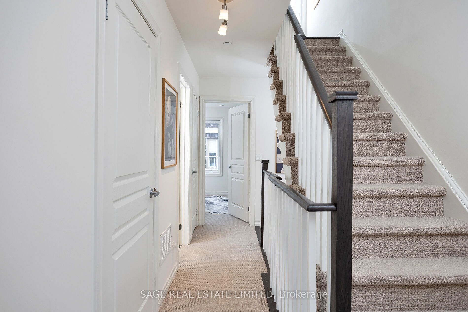 80 Eastwood Park Gardens, #9