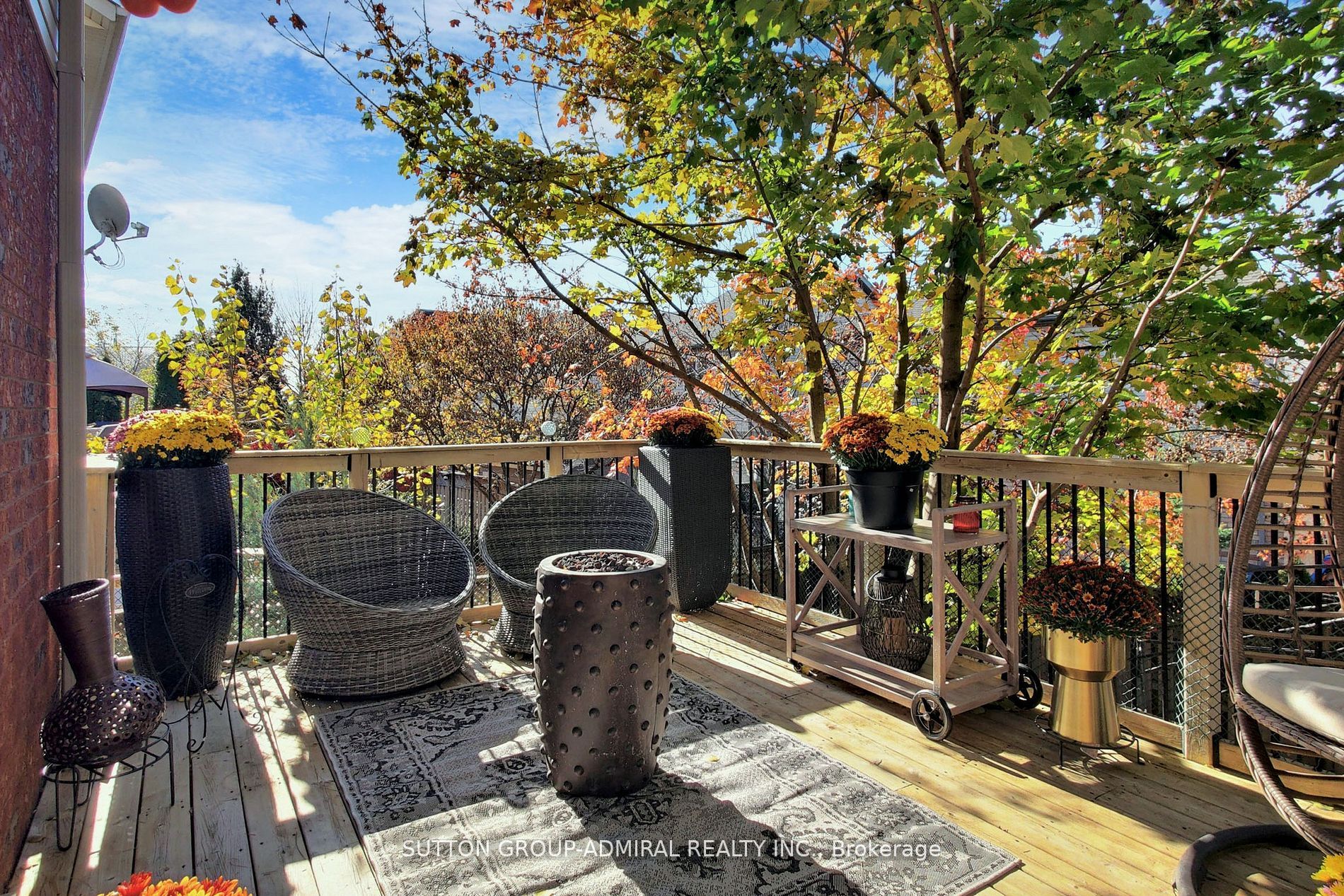 8 Clarke Avenue
