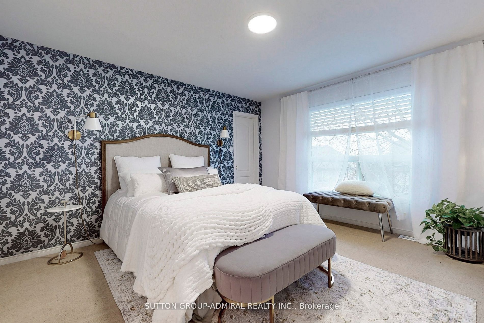 8 Clarke Avenue