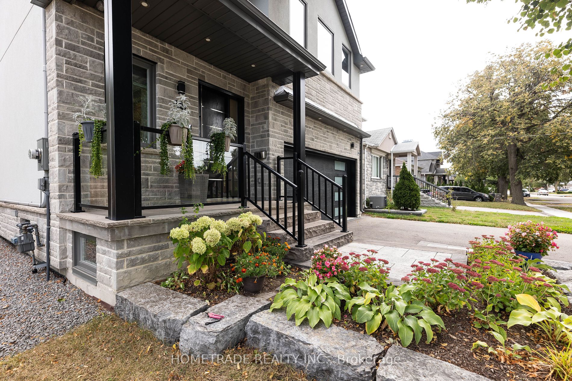 53 Culnan Avenue E