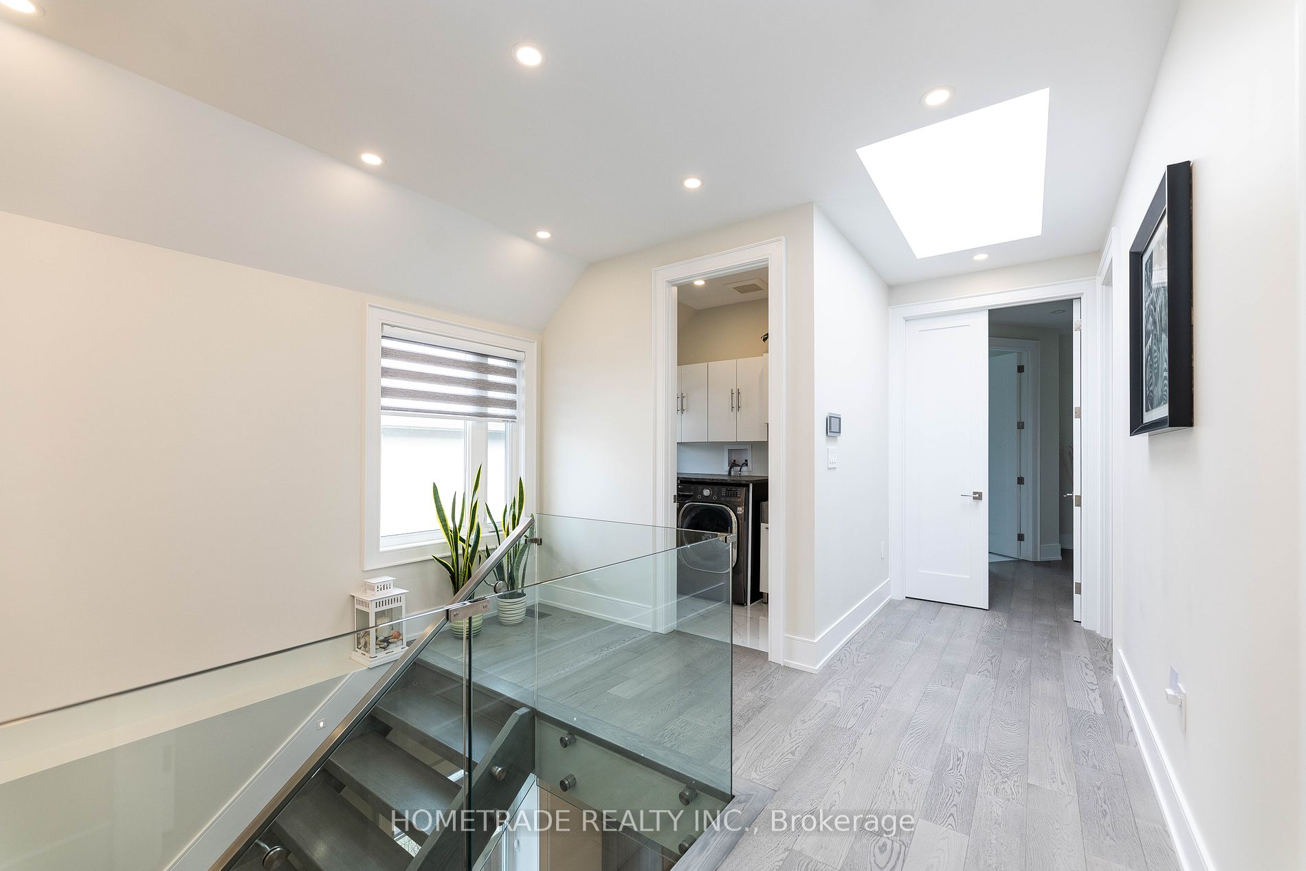 53 Culnan Avenue E