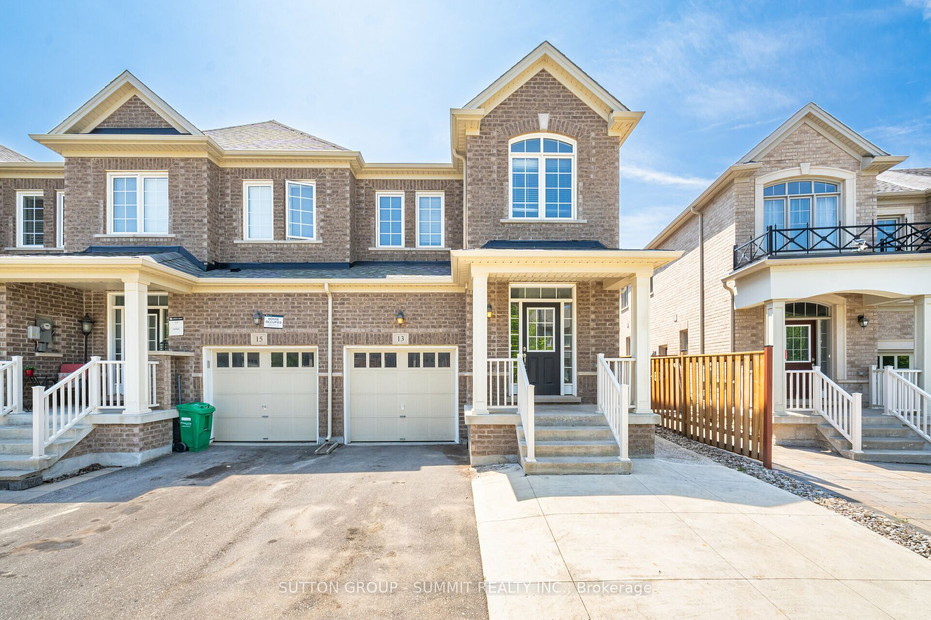 13 Lady Evelyn Crescent