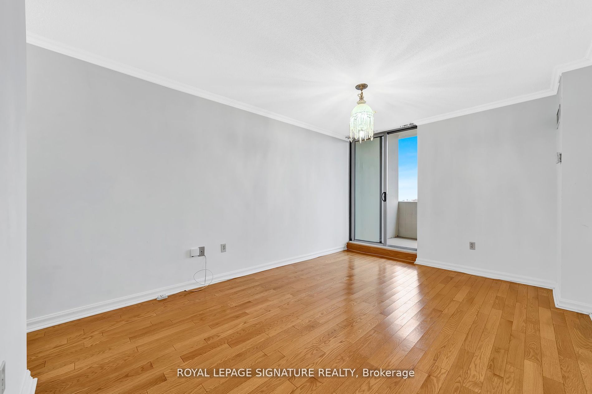 812 Burnhamthorpe Rd, #Ph04