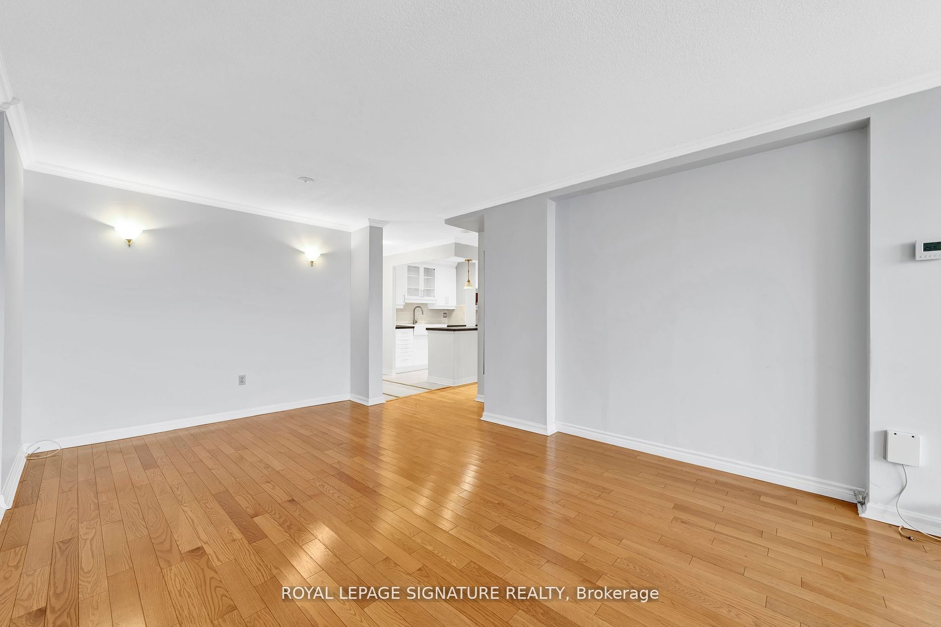 812 Burnhamthorpe Rd, #Ph04