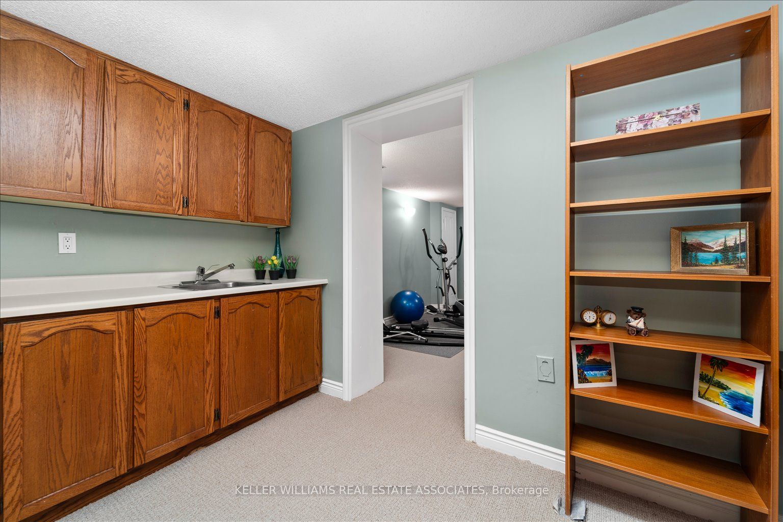 1244 Woodland Ave