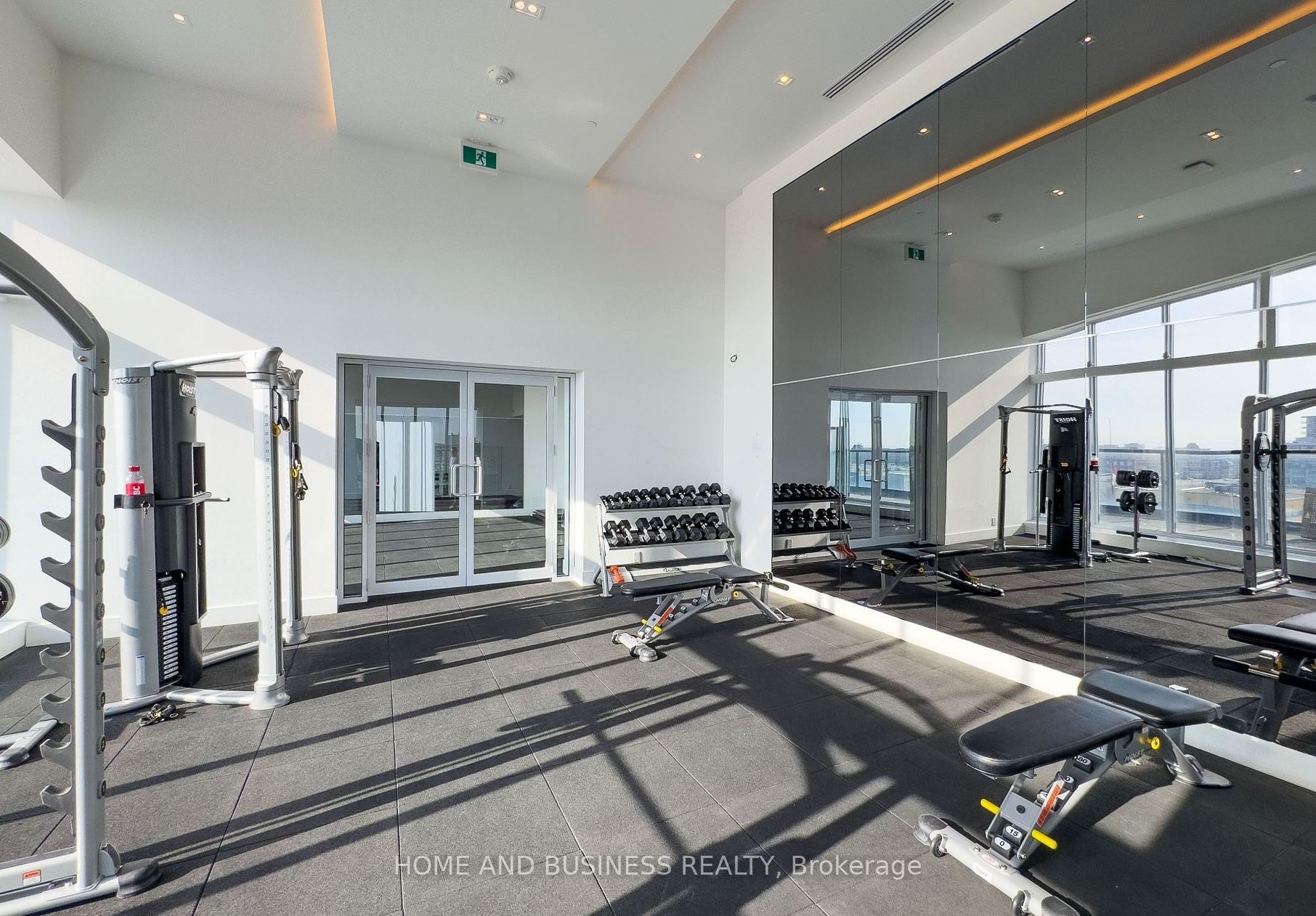 297 Oak Walk Dr, #808