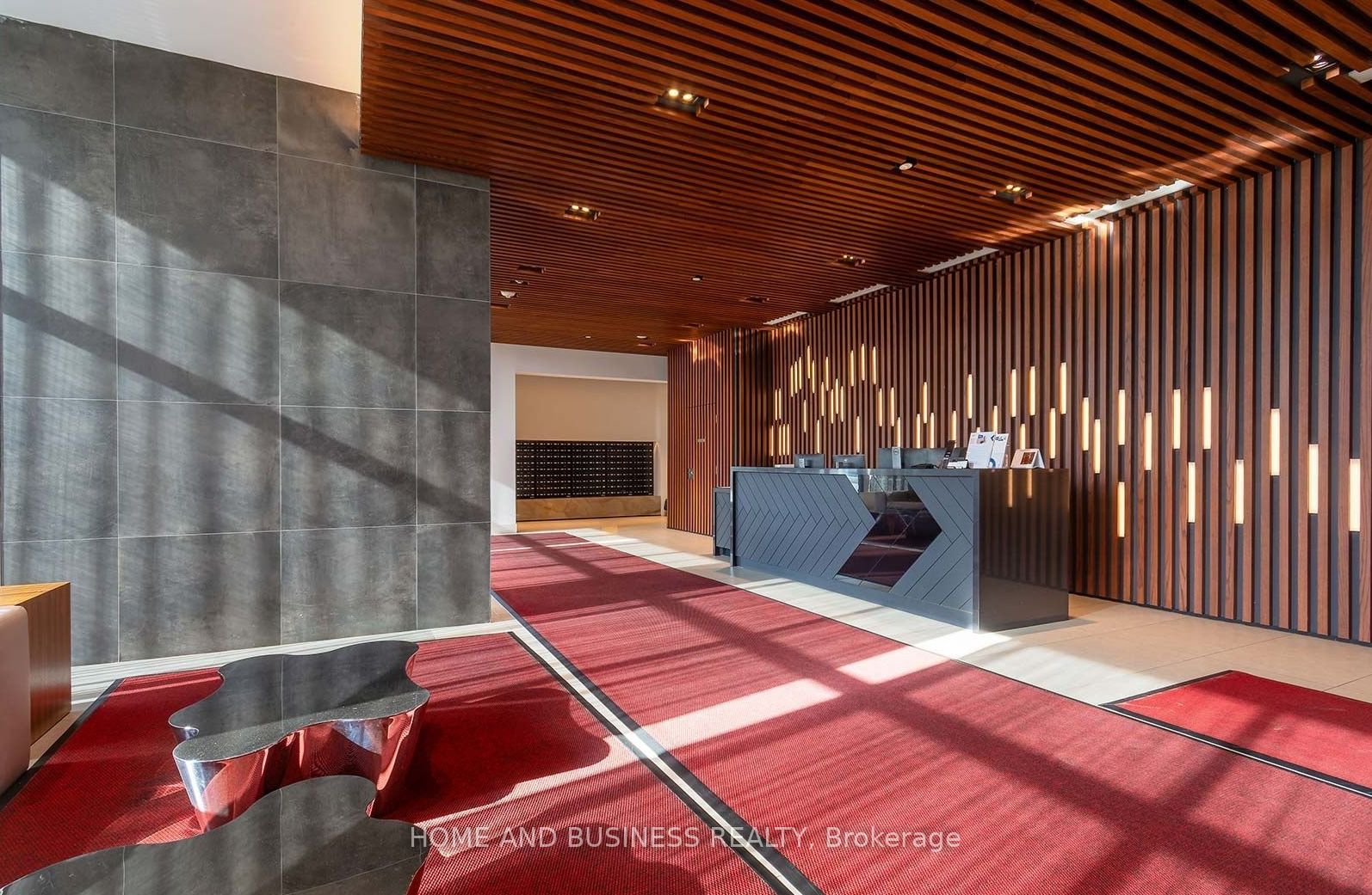 297 Oak Walk Dr, #808
