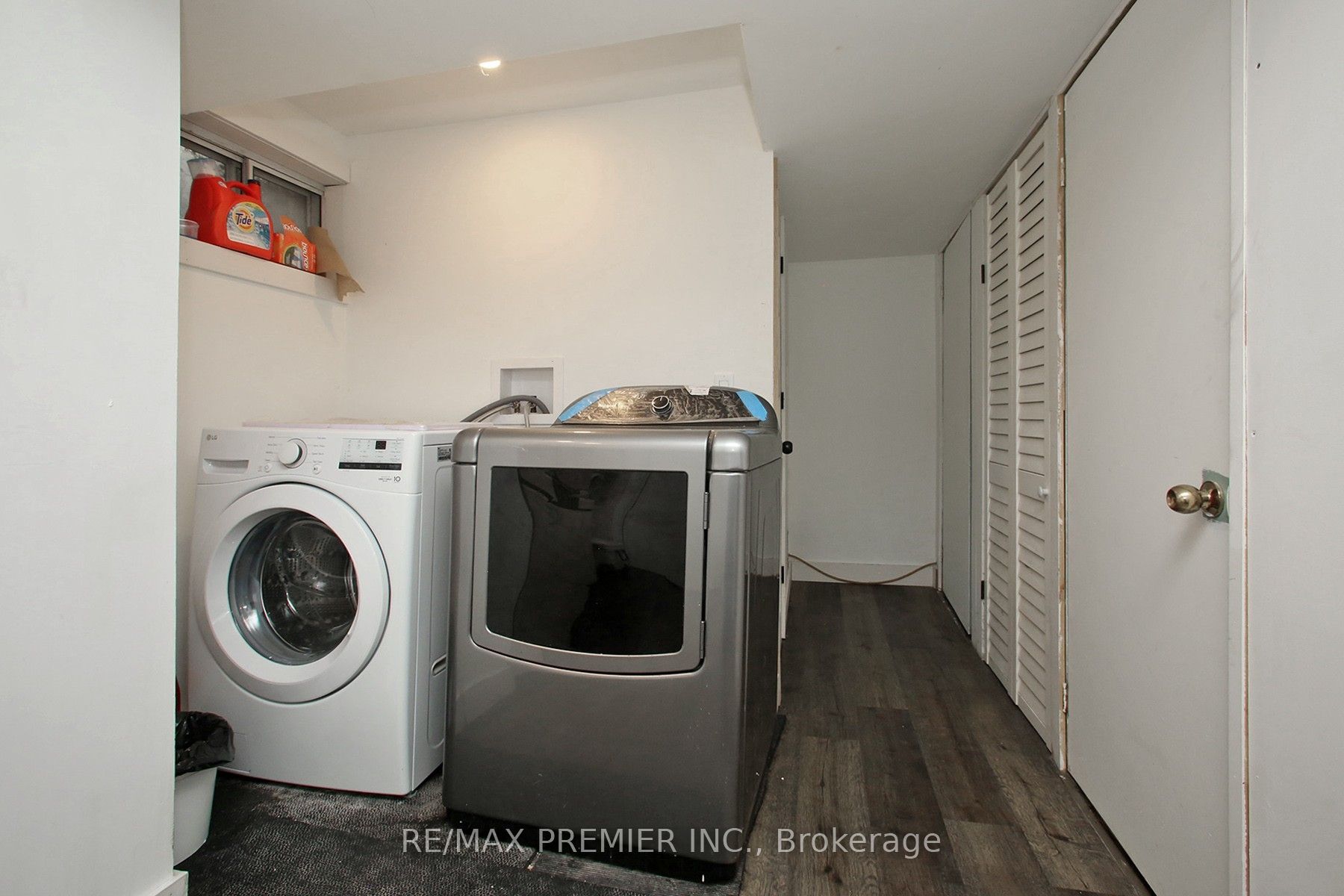 7 Gosford Boulevard, #1