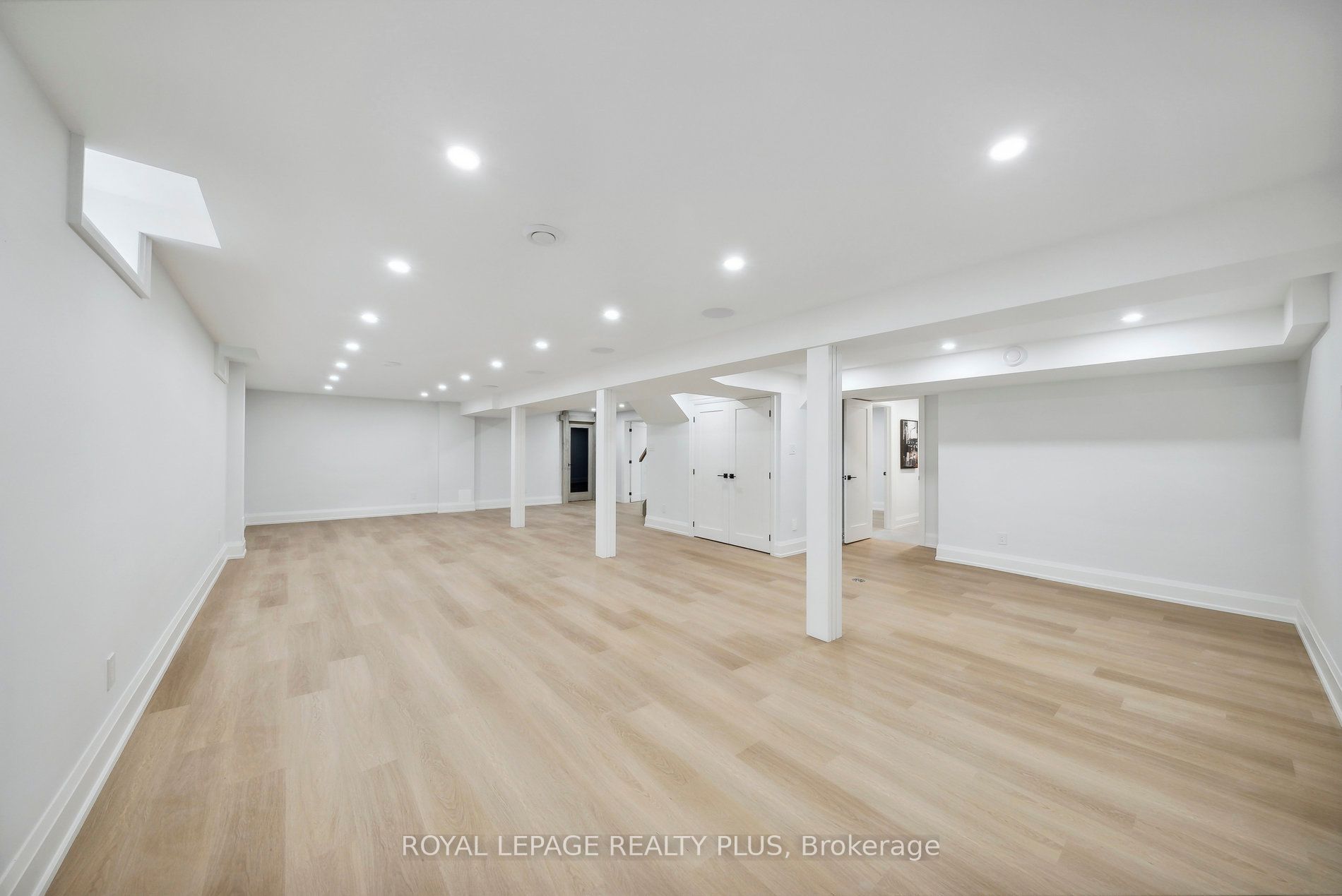 4344 Dallas Court