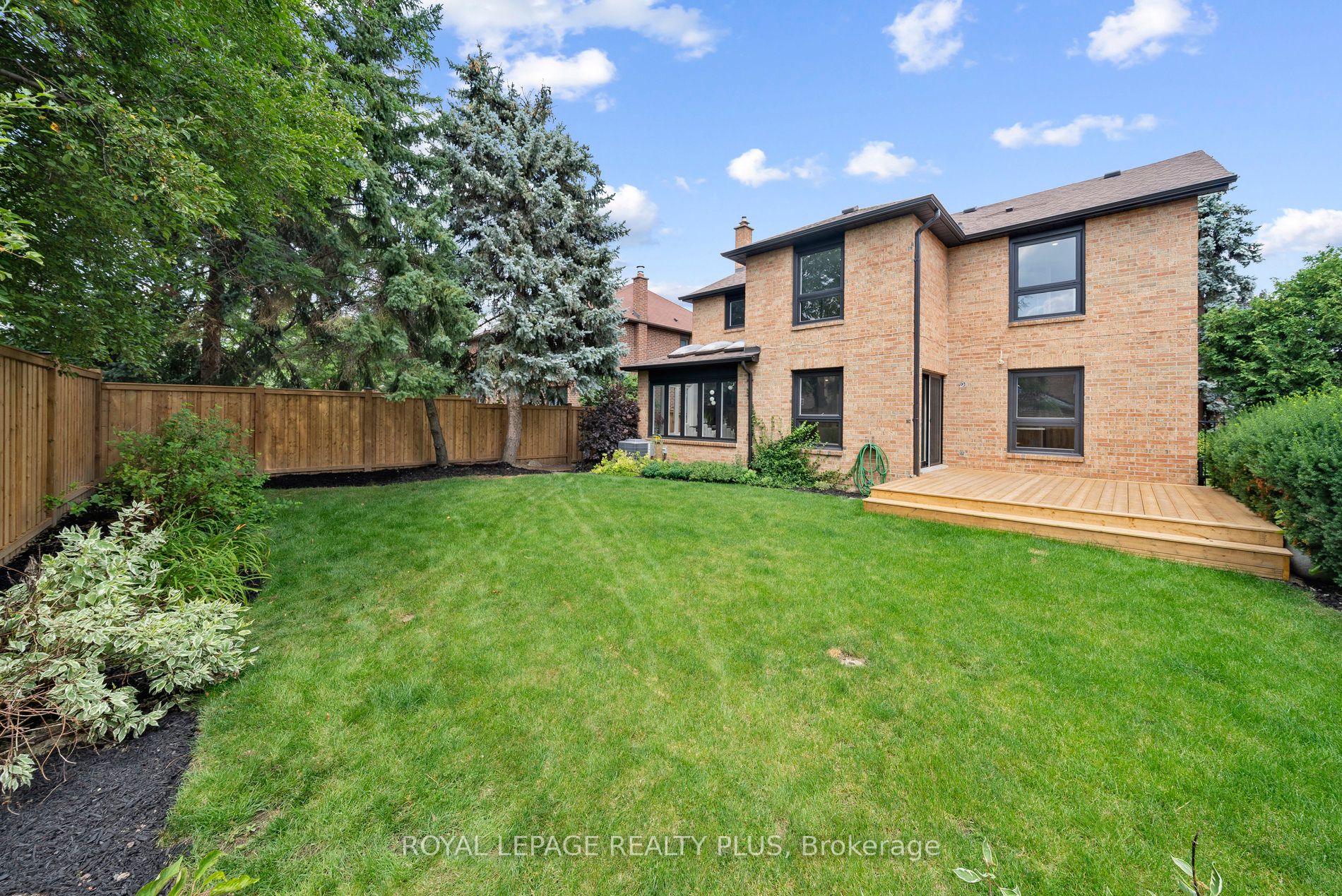 4344 Dallas Court