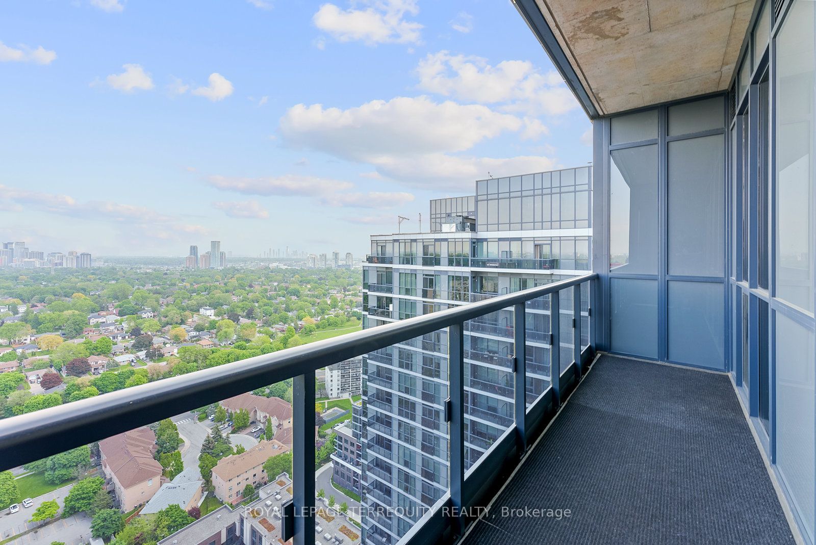 5 Valhalla Inn Rd, #2903