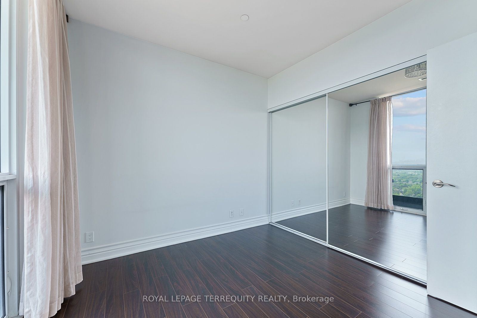 5 Valhalla Inn Rd, #2903