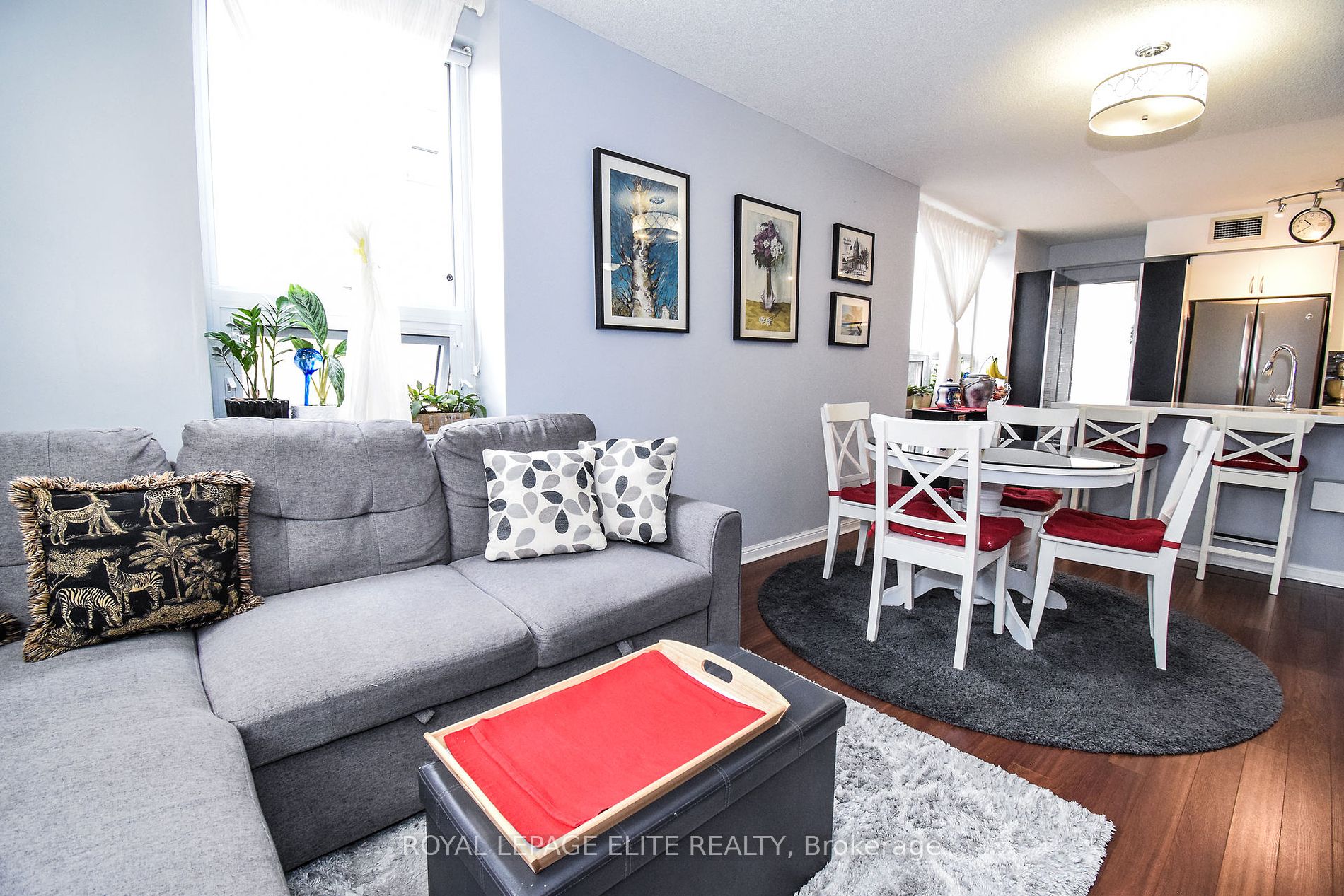 4 Elsinore Path, #203