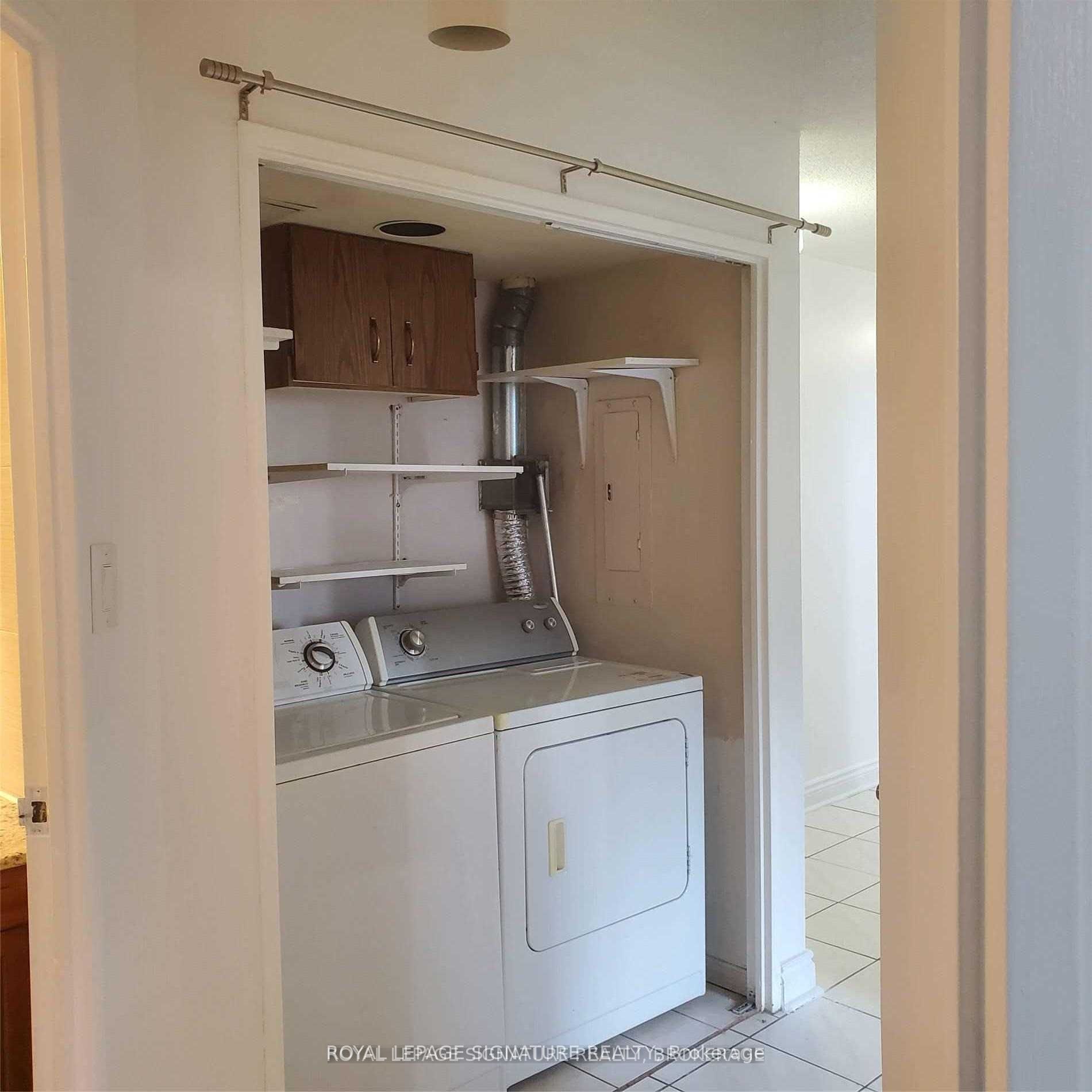 3590 Kaneff Crescent #1407