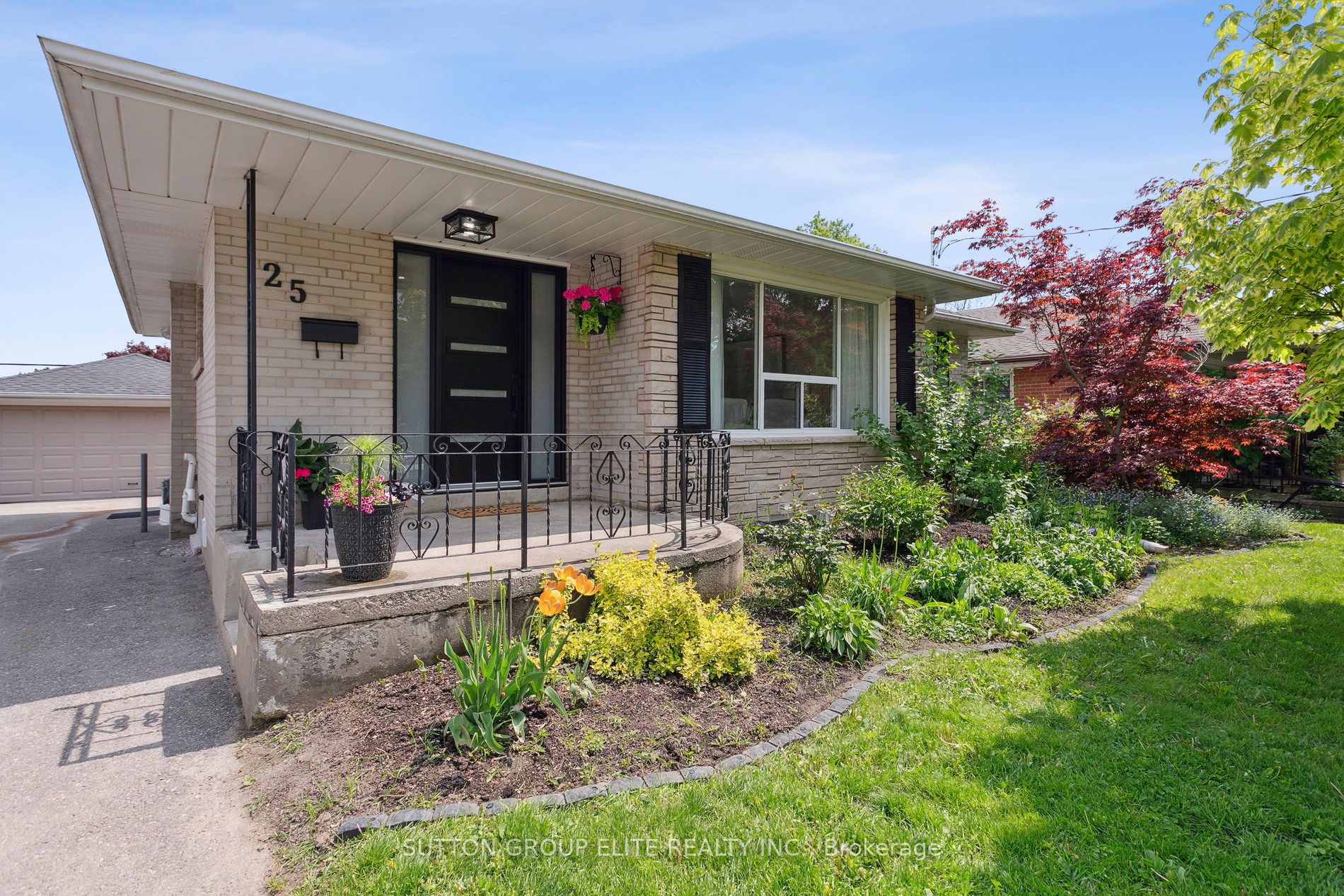25 Gower Rd