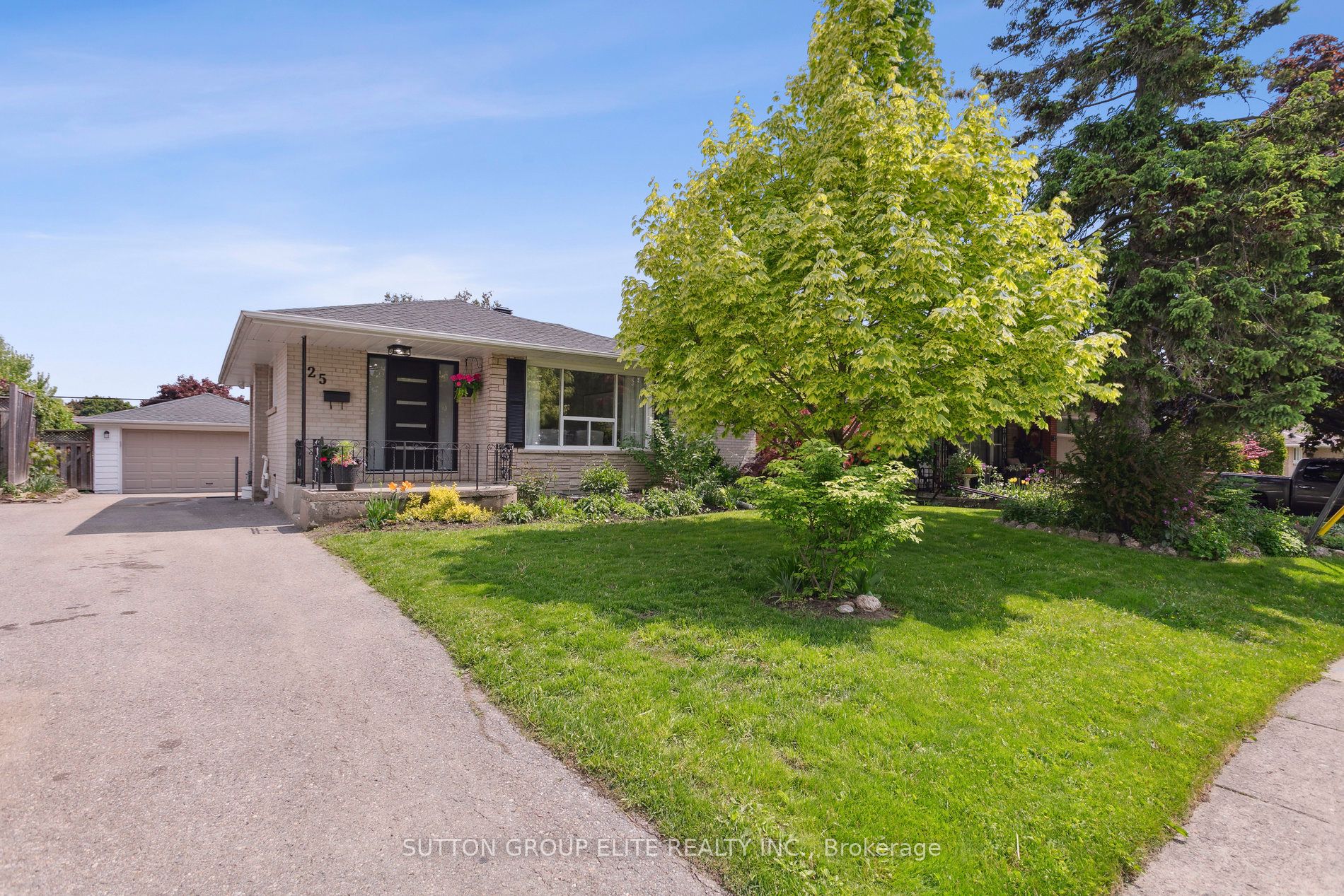 25 Gower Rd