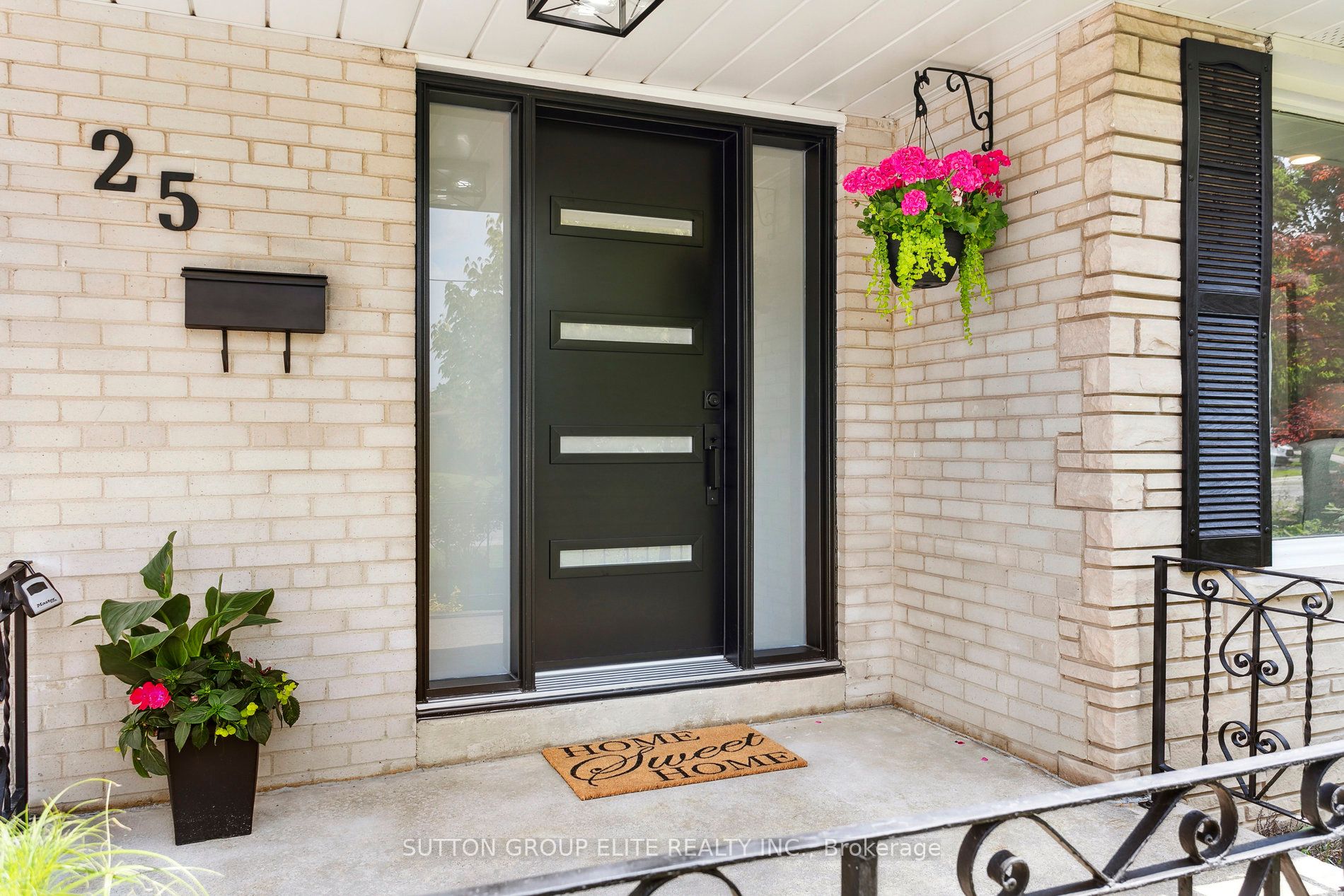 25 Gower Rd