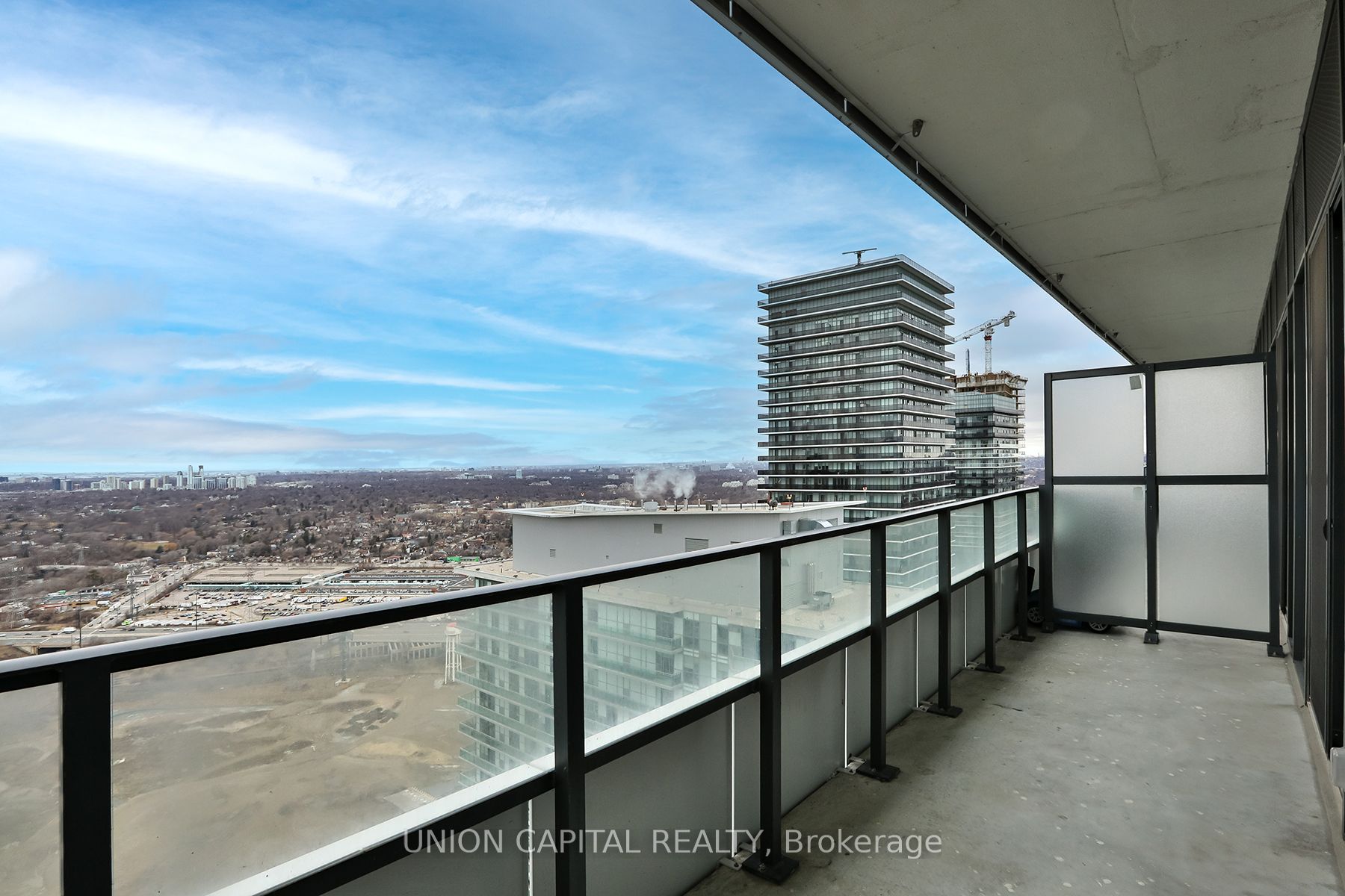 20 Shore Breeze Drive #LPH02B