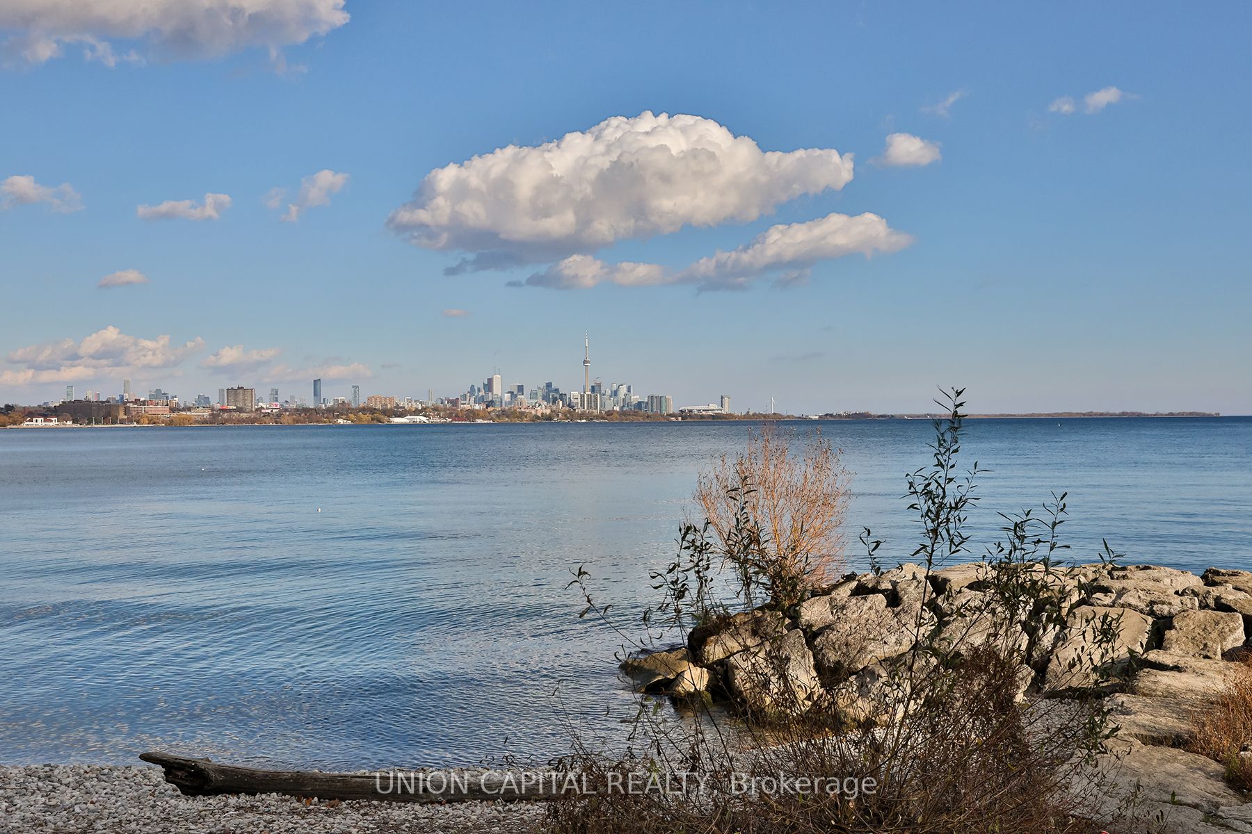 20 Shore Breeze Drive #LPH02B