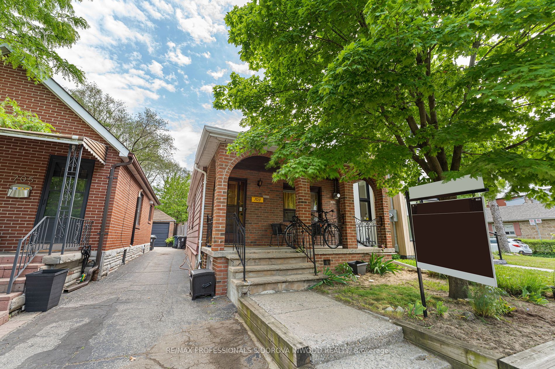 703 Willard Avenue
