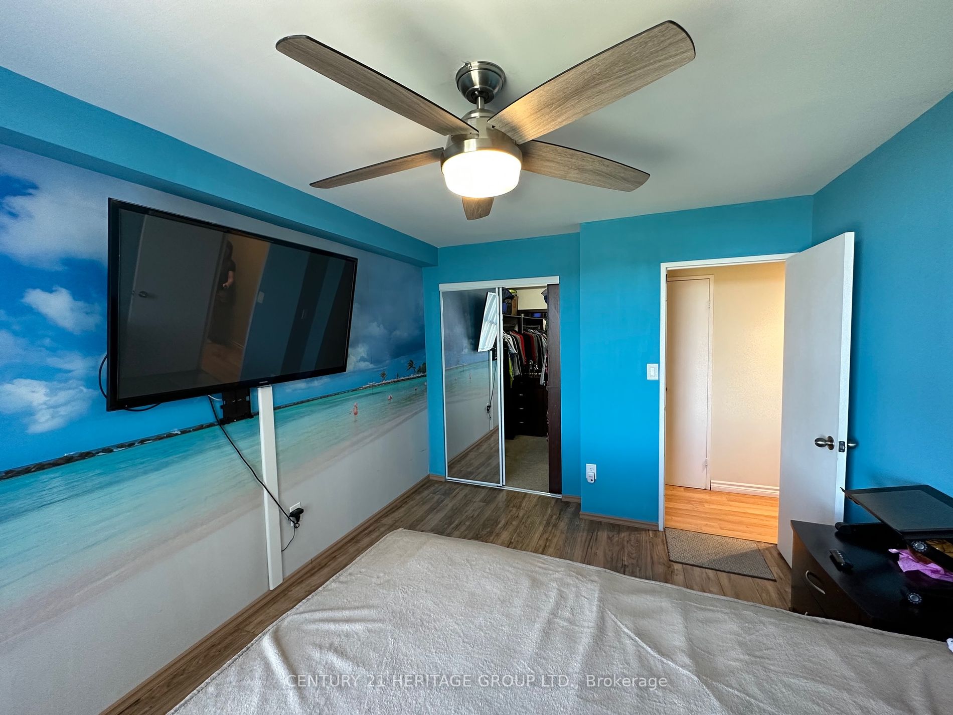 345 Driftwood Ave, #1206
