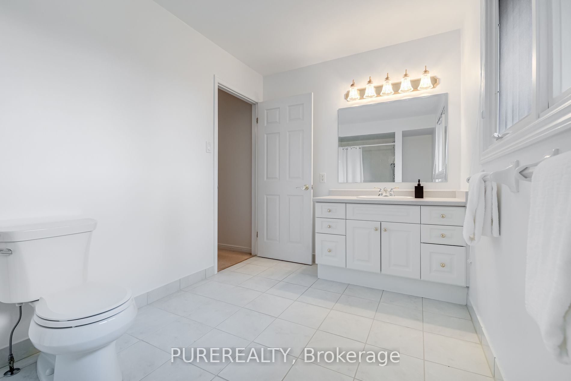 551 Kastelic Place