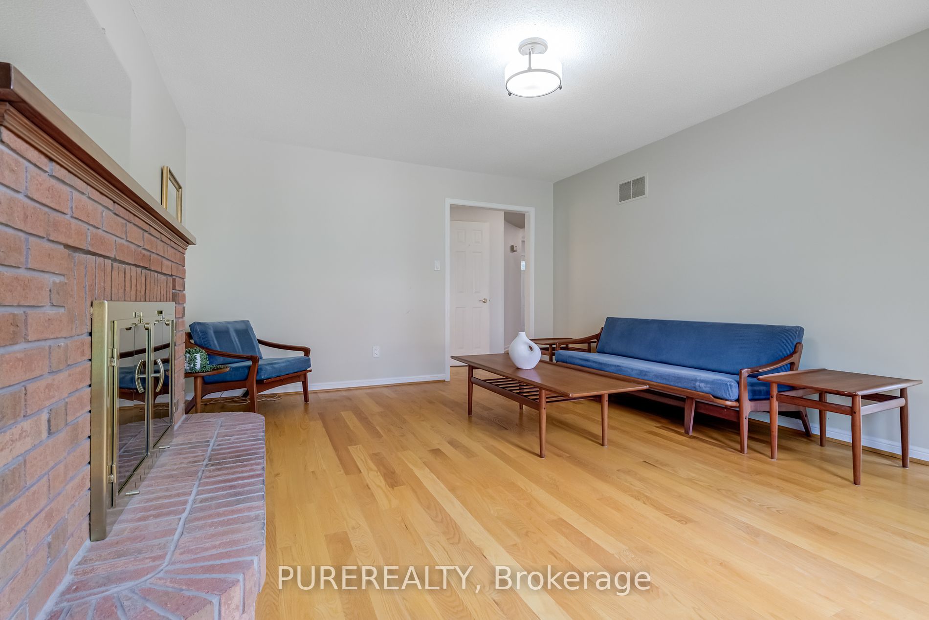 551 Kastelic Place