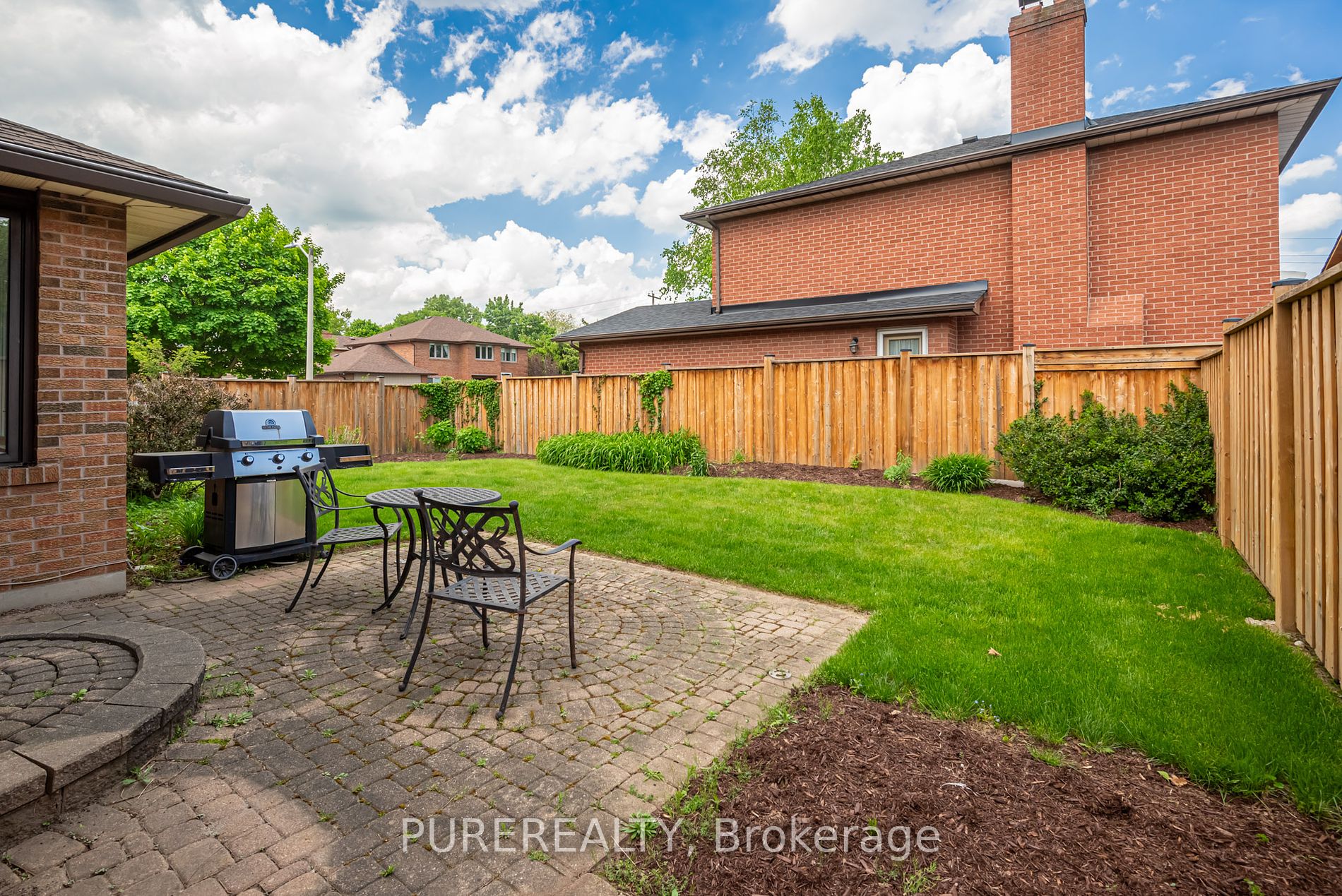 551 Kastelic Place