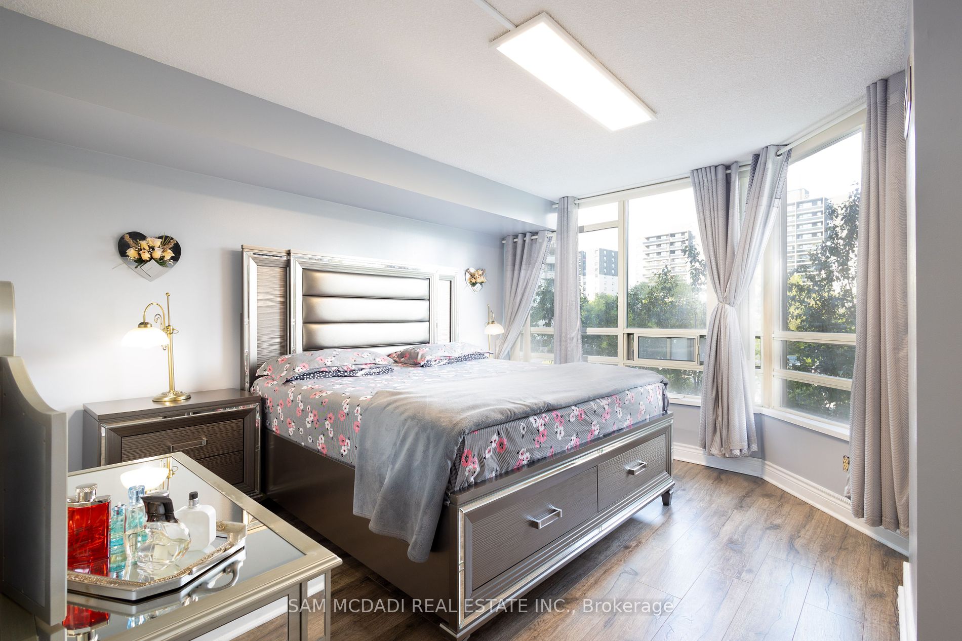 75 King Street E #201