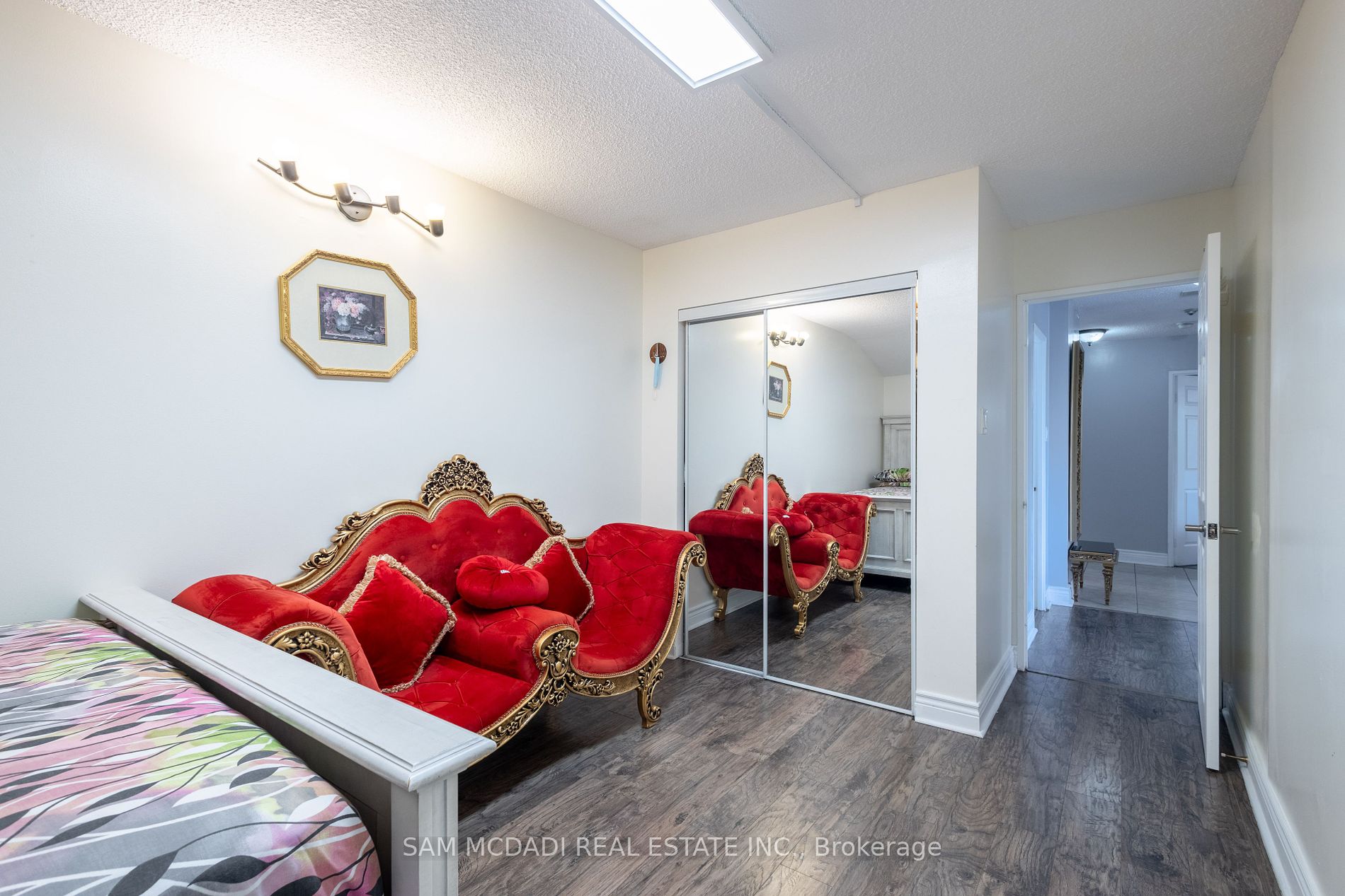 75 King Street E #201
