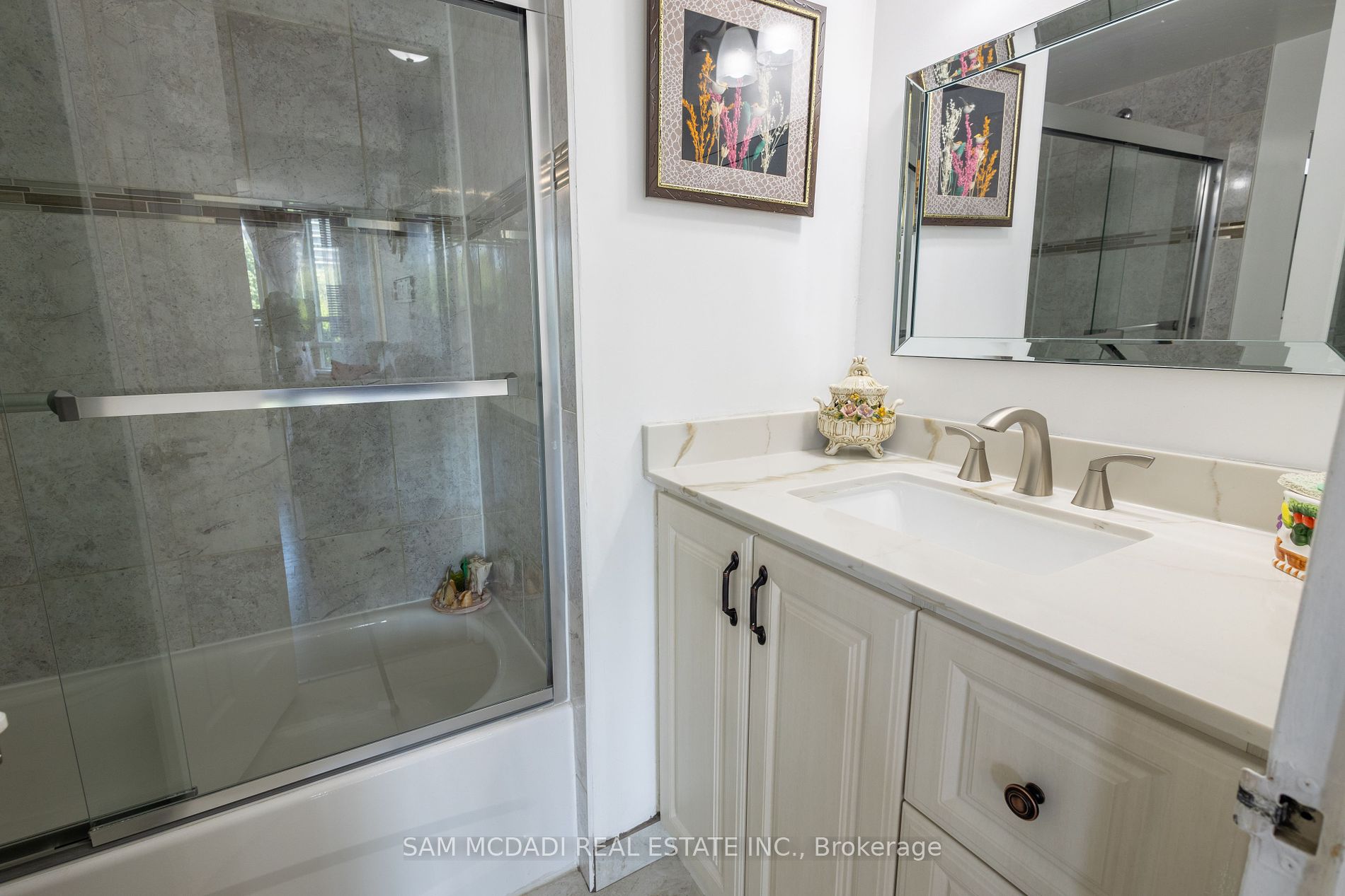 75 King Street E #201