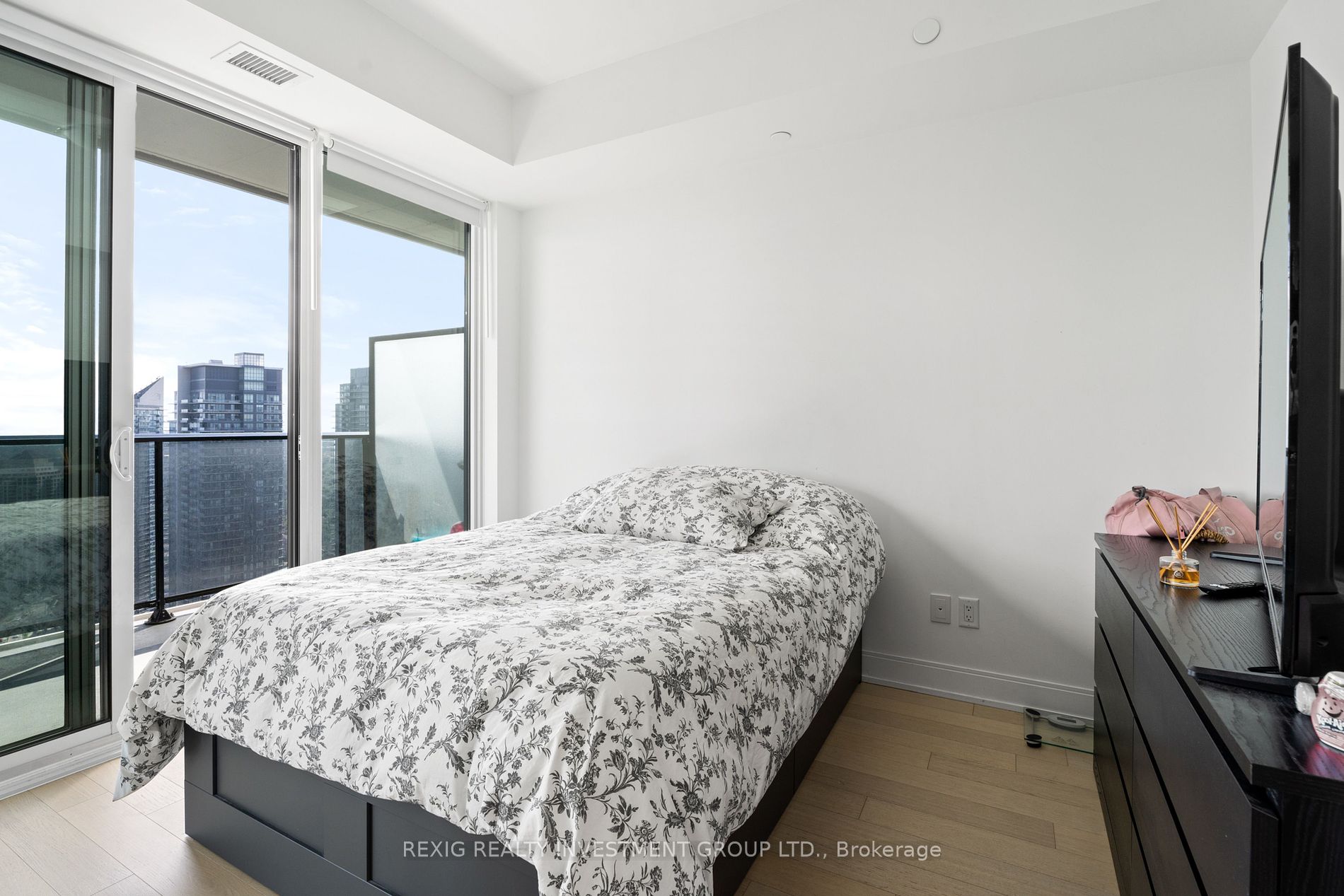 70 Annie Craig Dr, #4007
