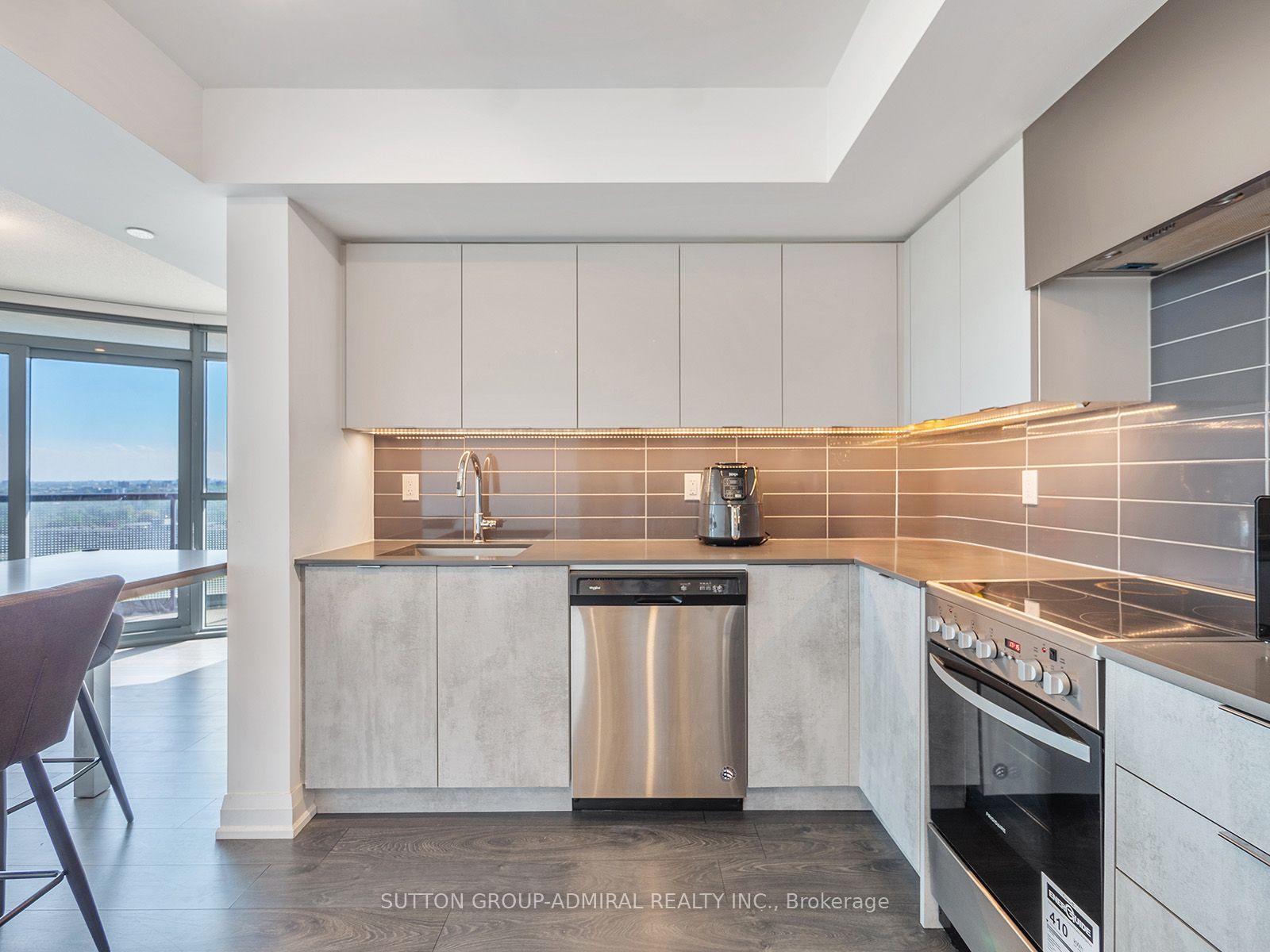 30 Gibbs Rd, #1409