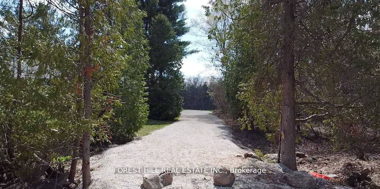7406 17 Side Rd