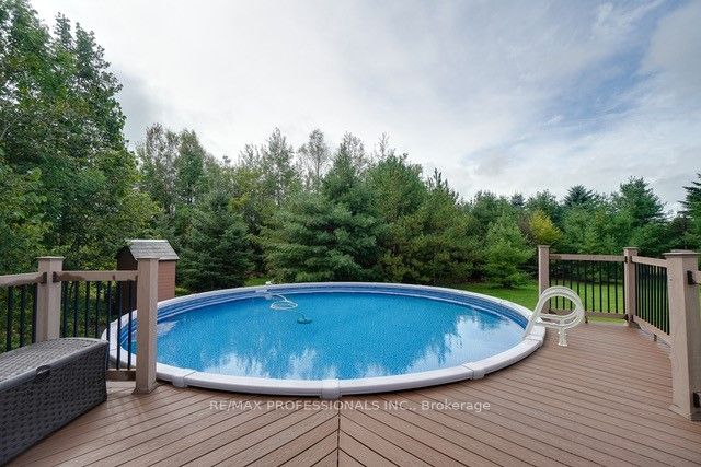 8 Morgan Drive