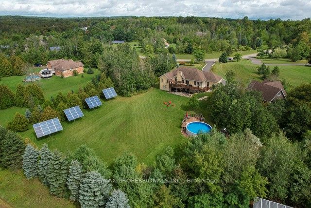 8 Morgan Drive