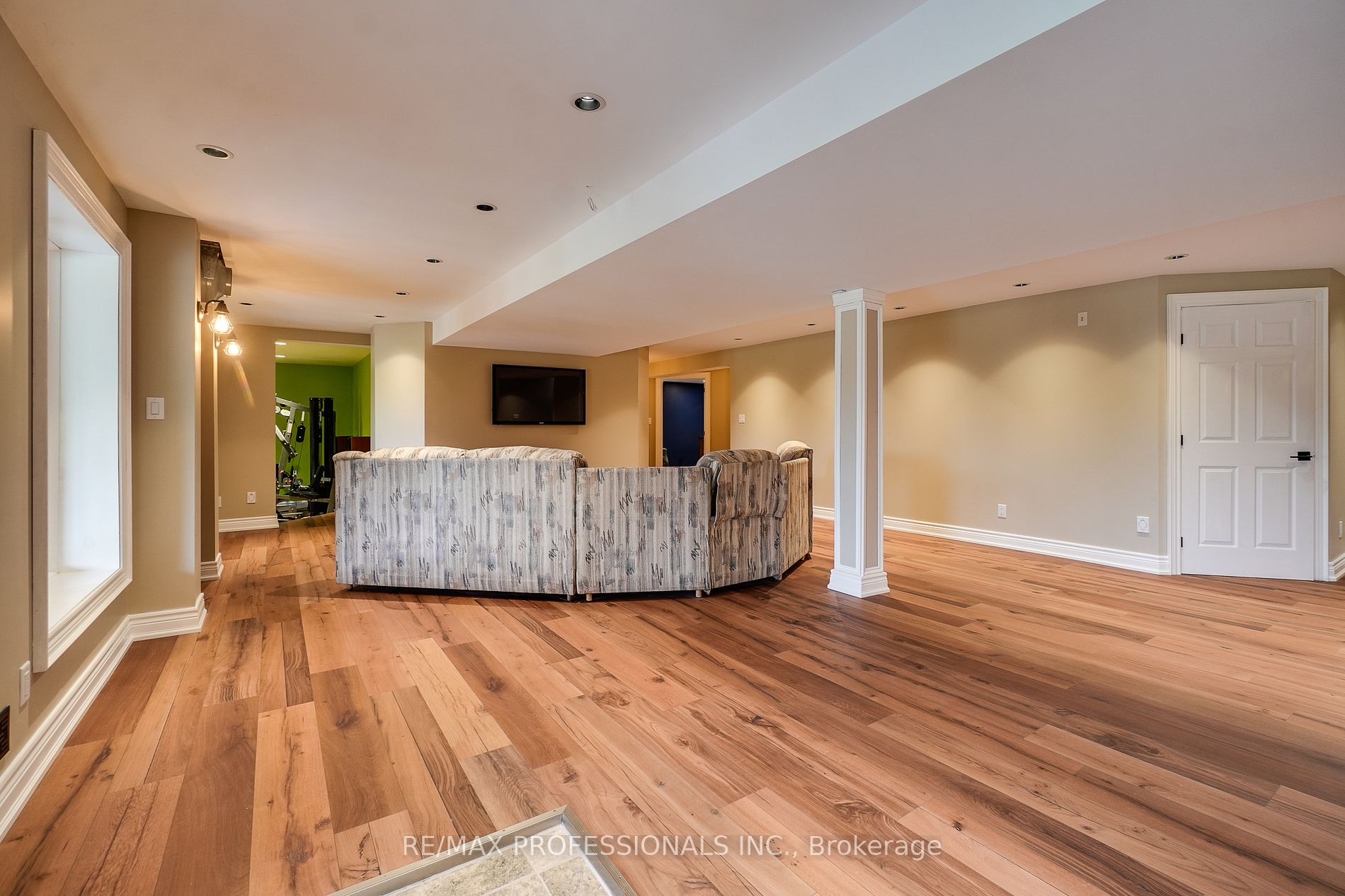 8 Morgan Drive