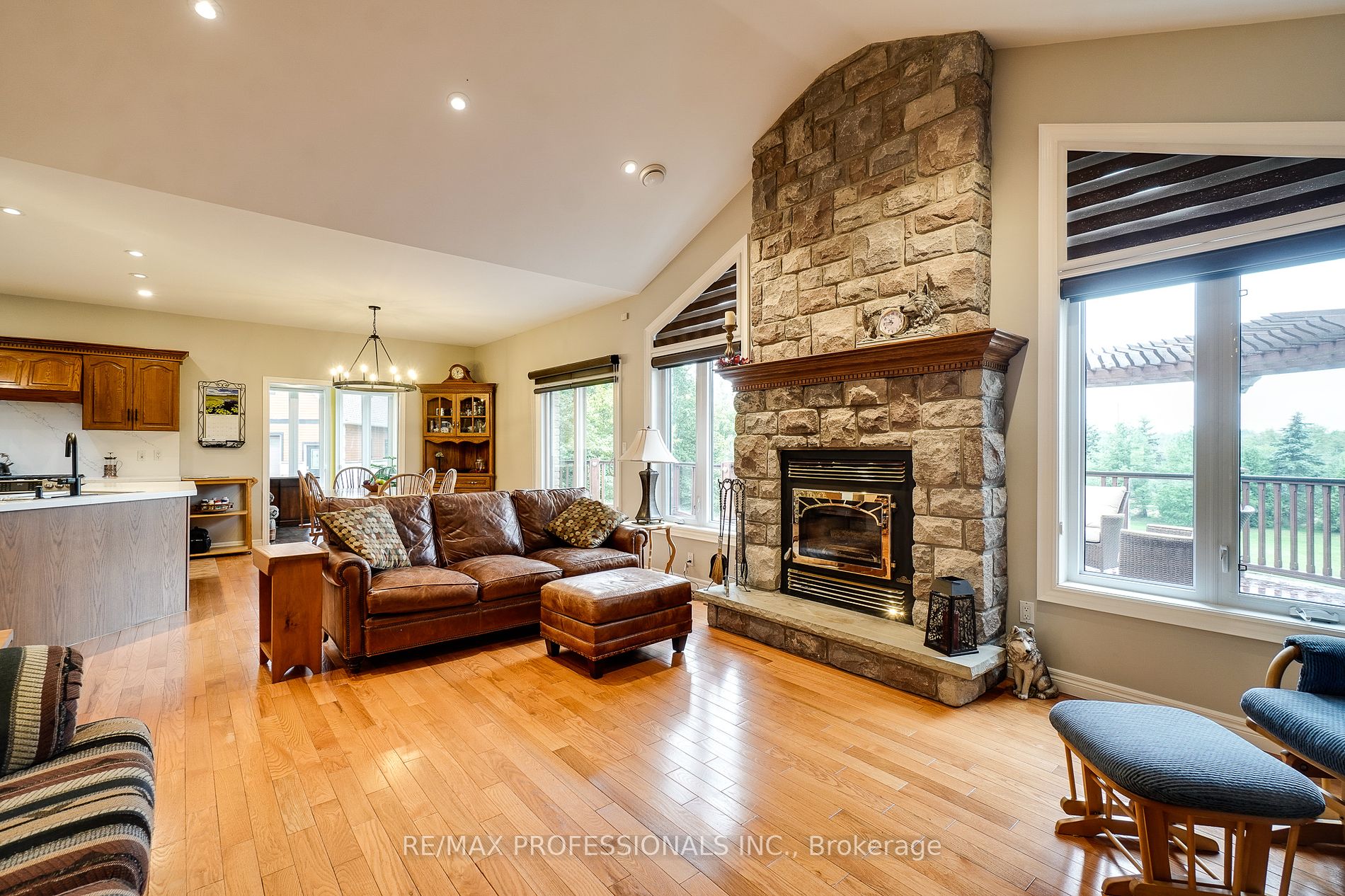 8 Morgan Drive